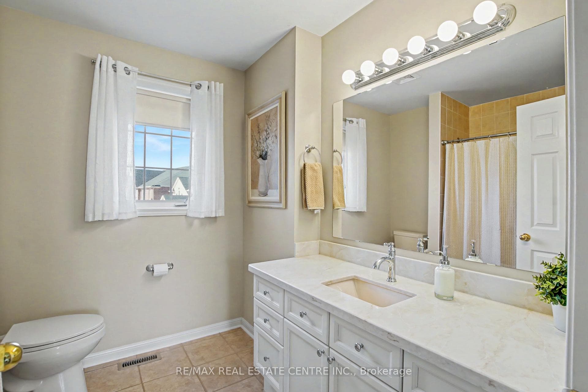 971 Lancaster Boulevard photo 25