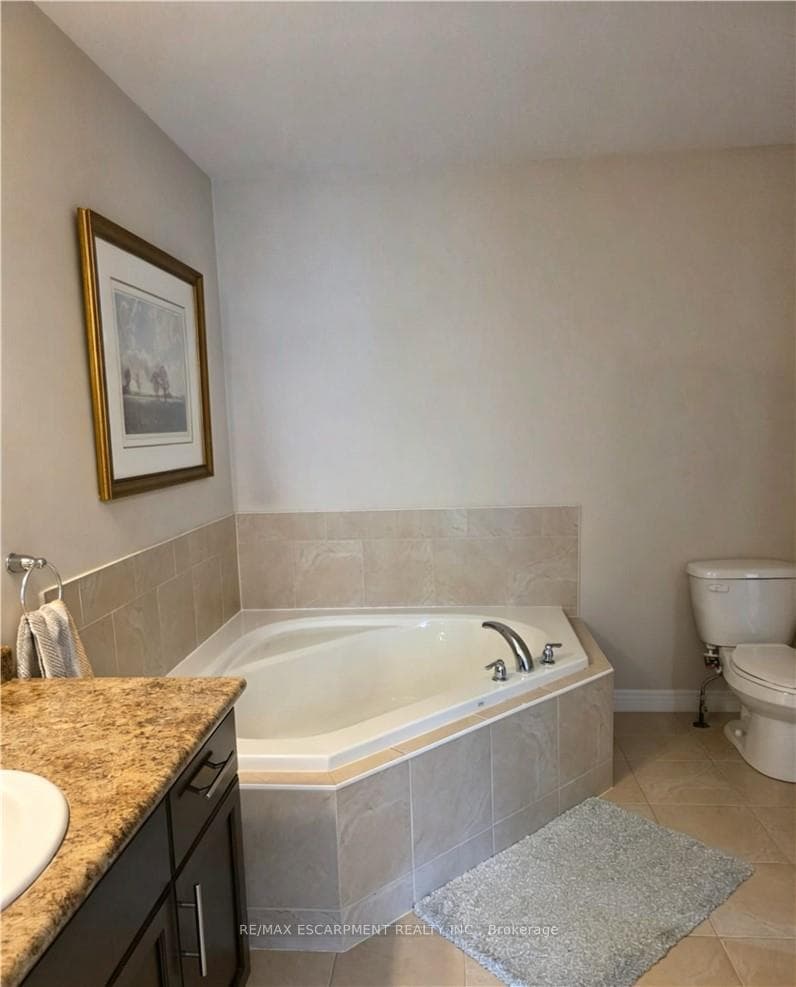 6 Chestnut Drive Unit 9 photo 11