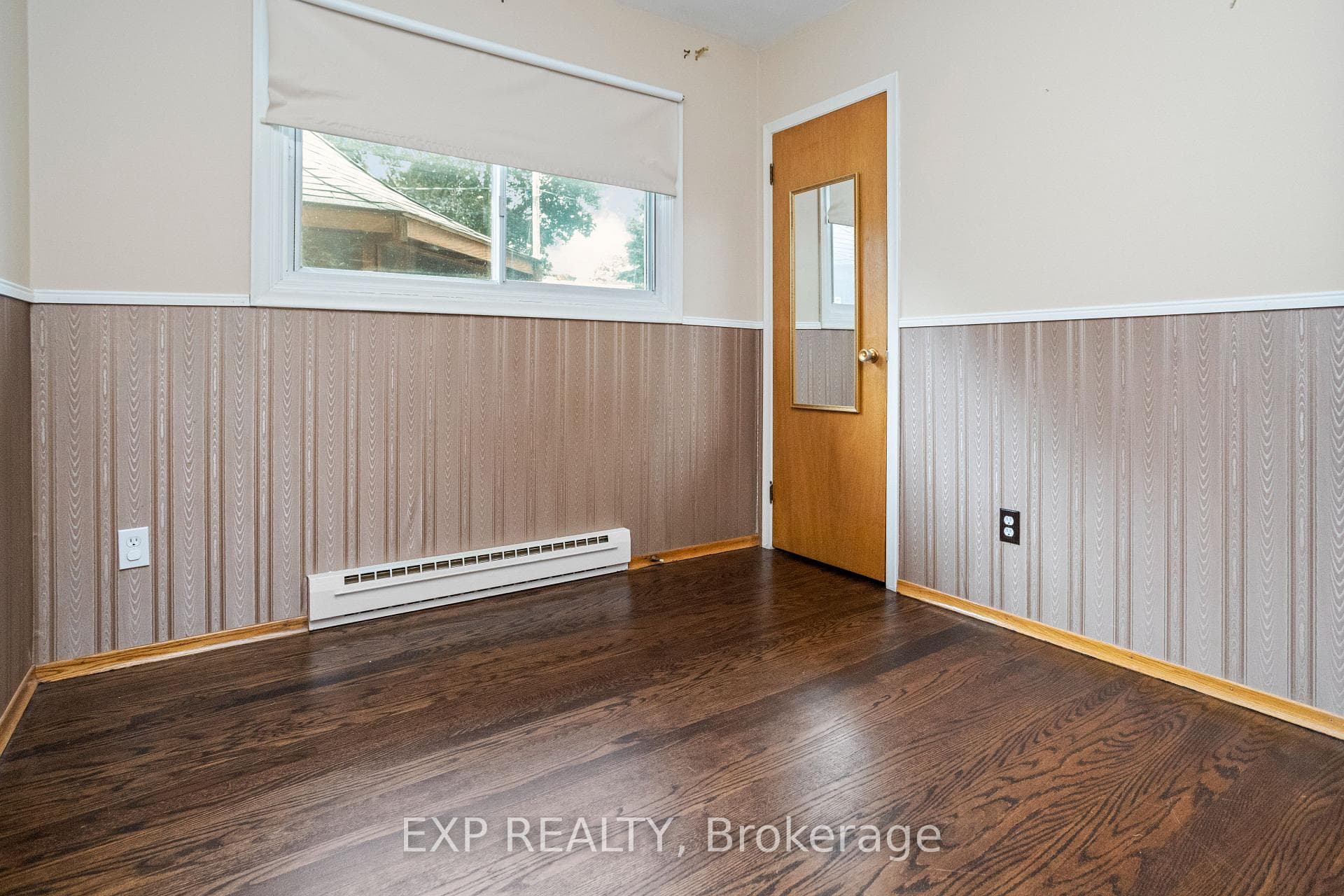 93 Clements Road photo 14