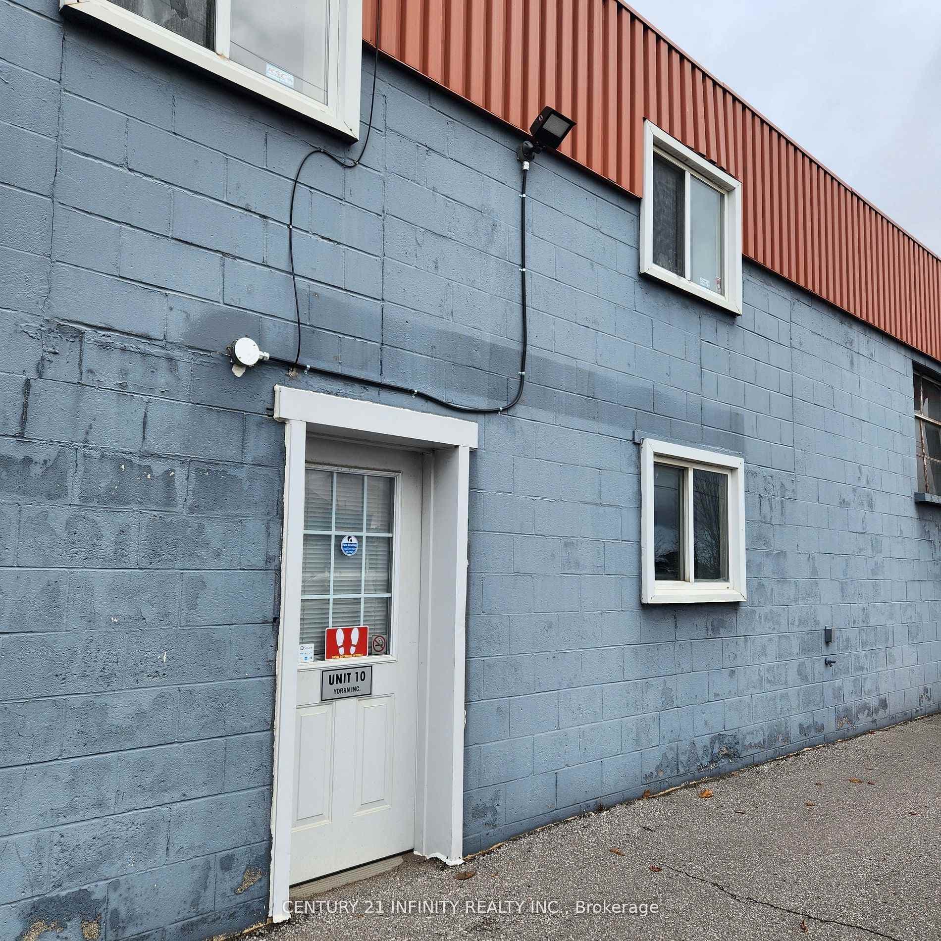 1019 Nelson Street Unit 10 photo 5