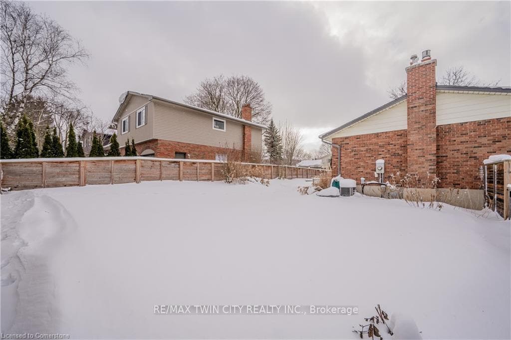 45 Ridgeview Crescent photo 28