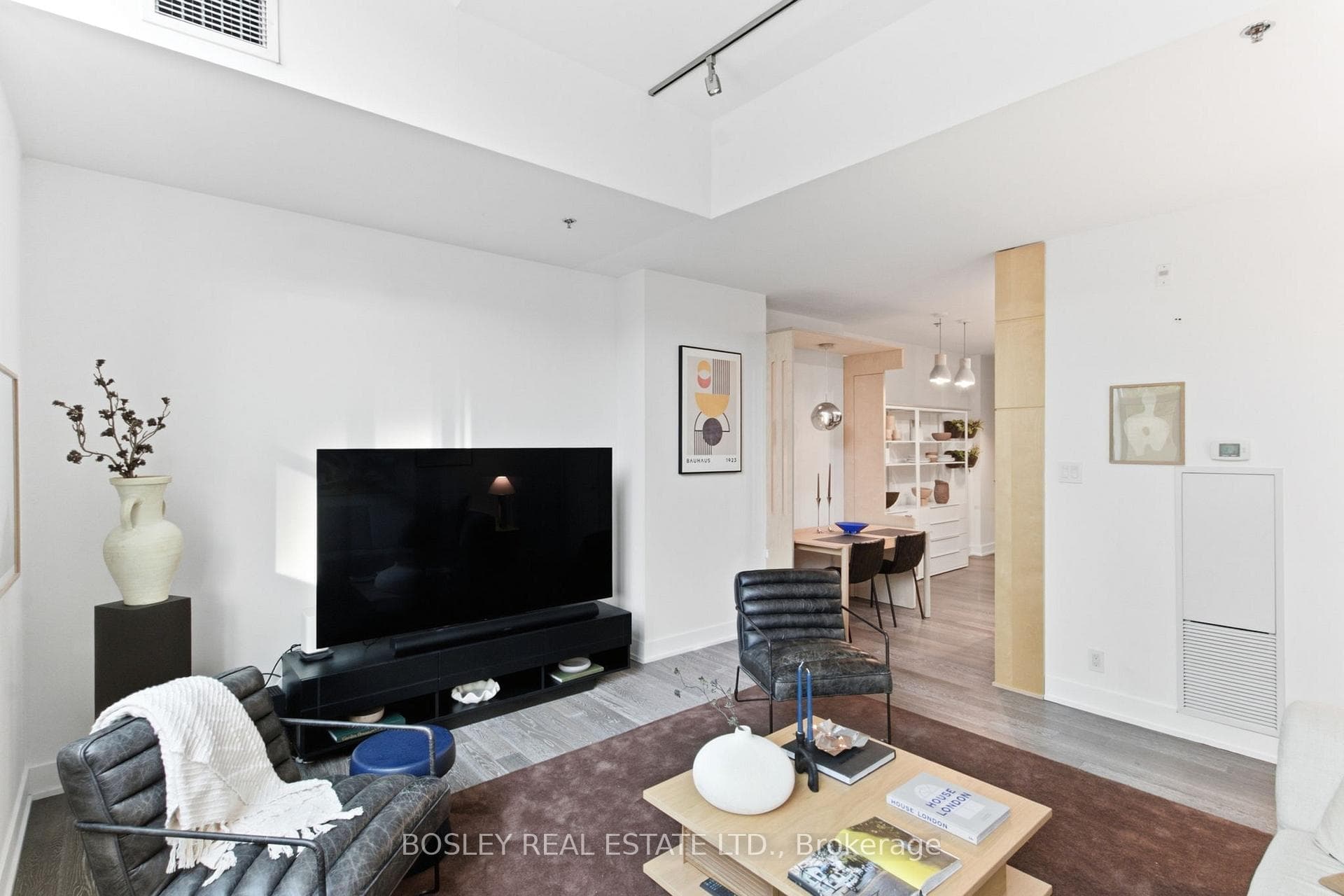 510 King Street Unit 109 photo 10