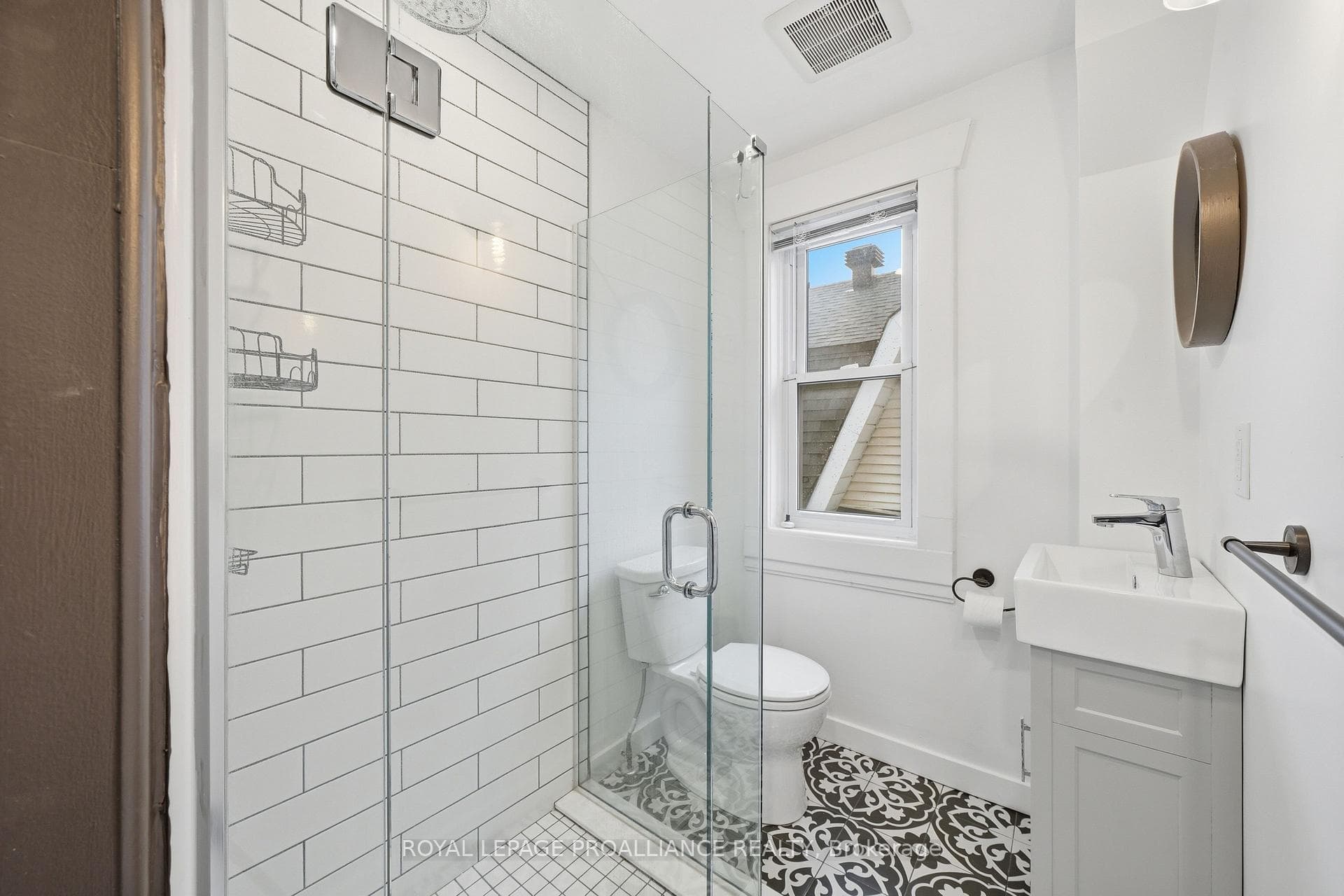 95 Chatham Street photo 22