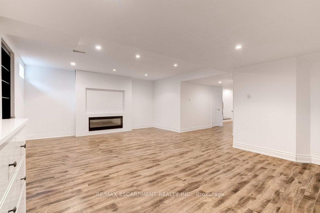 68 Millhouse Mews photo 33