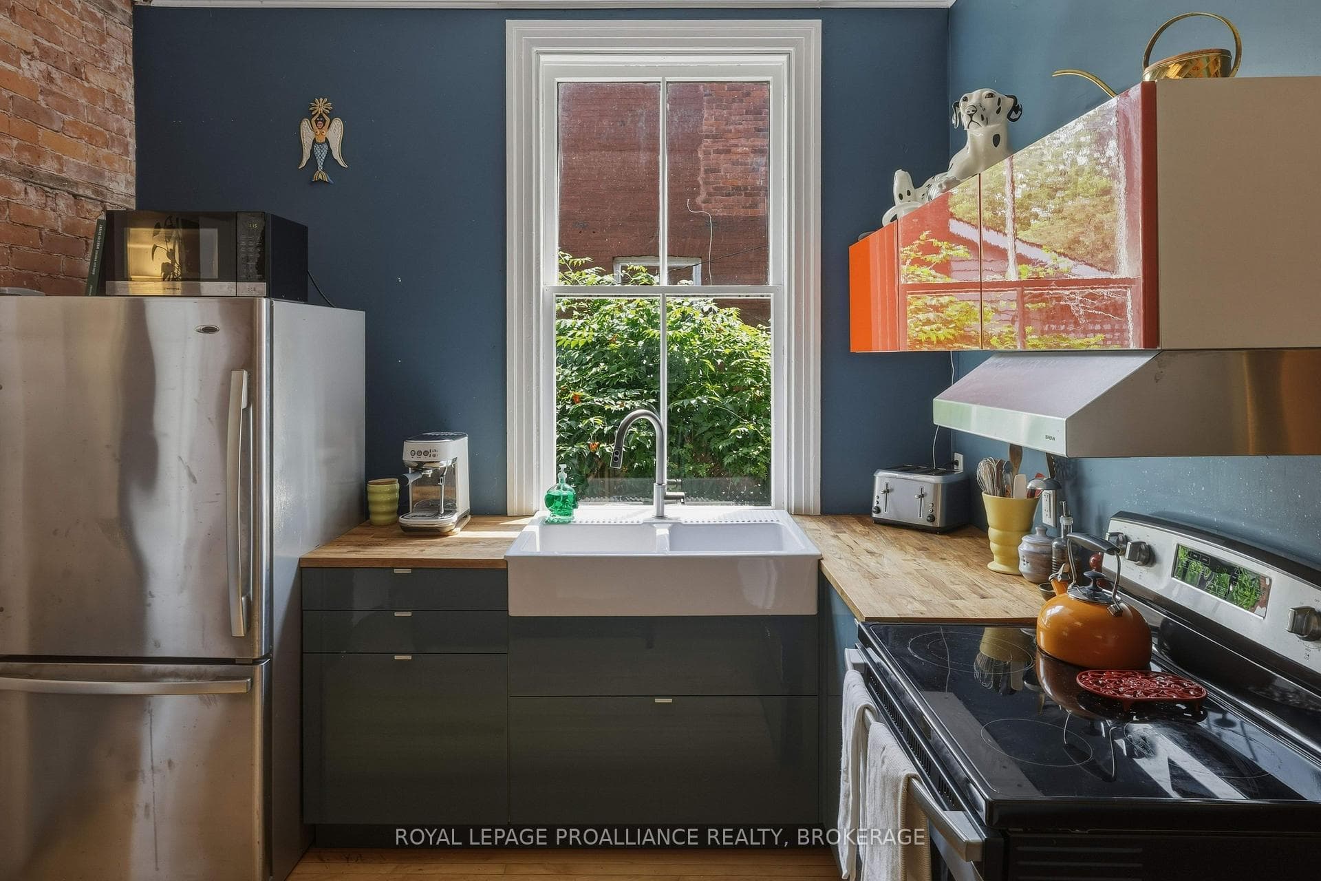 181 Montreal Street photo 18