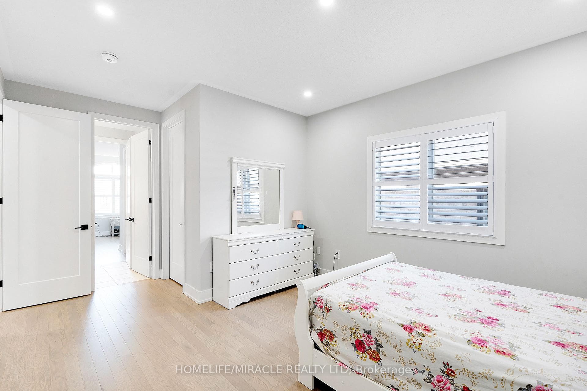 1476 Buttercup Court photo 18