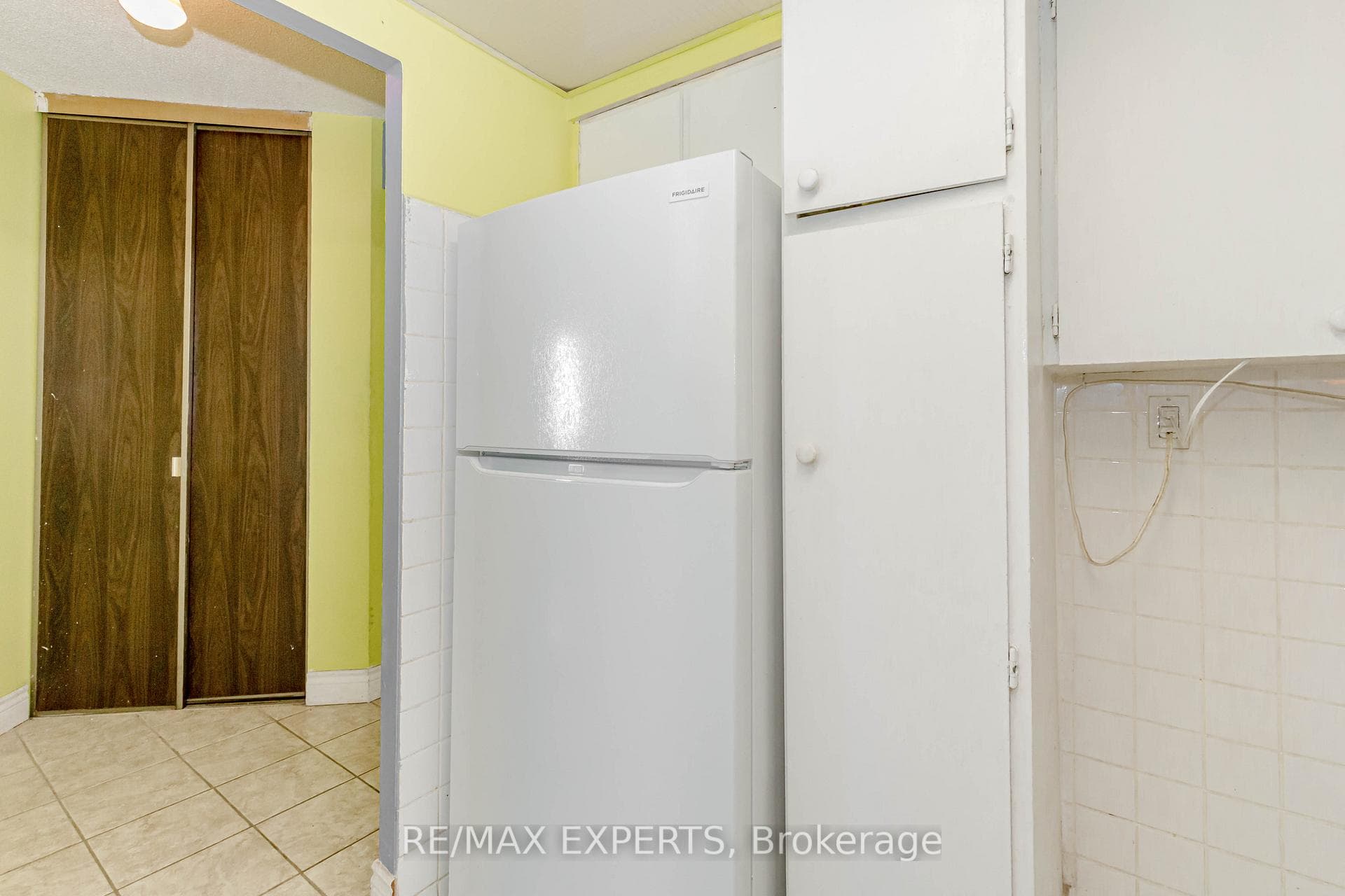 330 Dixon Road Unit 1902 photo 17