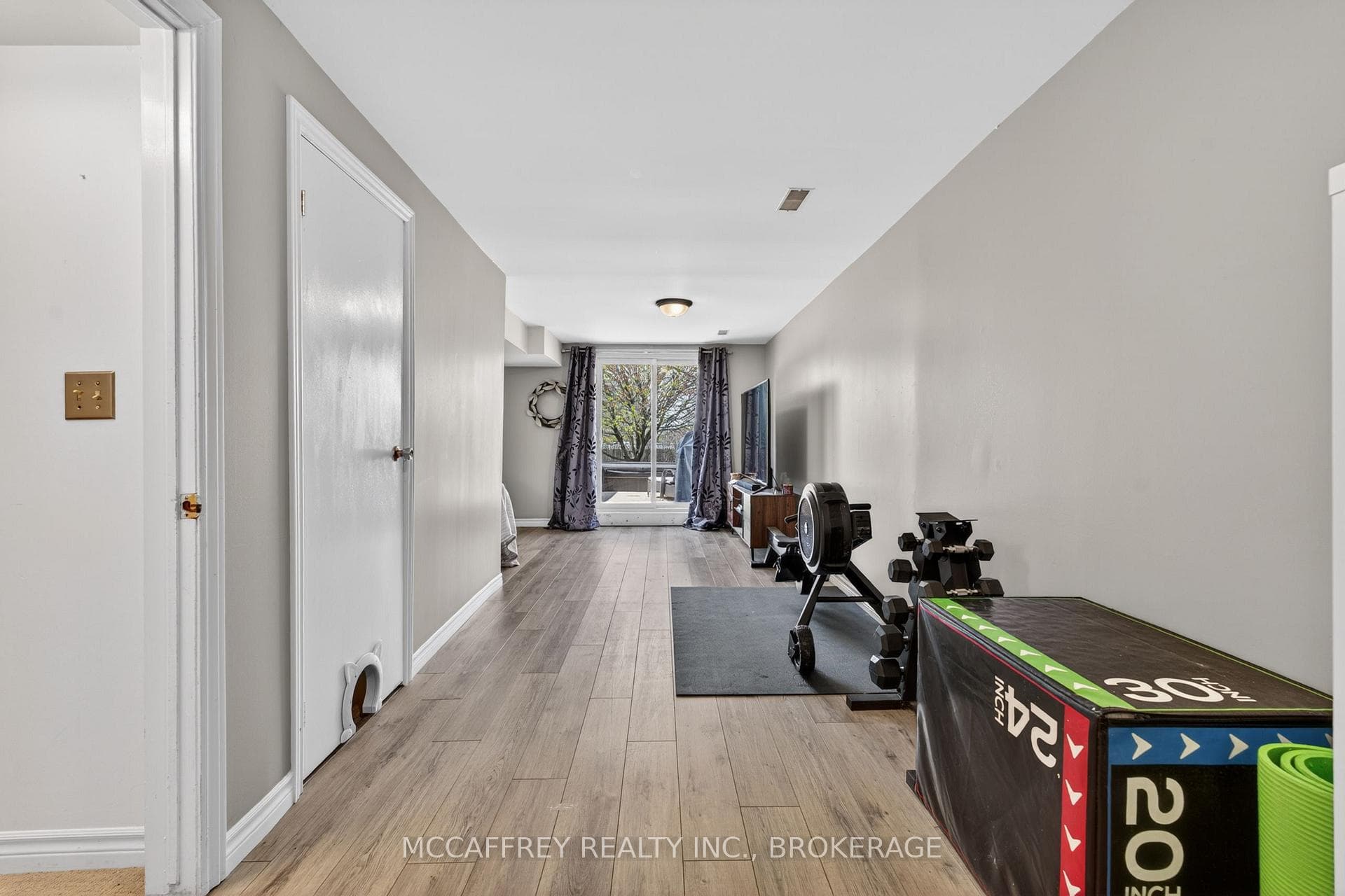 596 Whistler Terrace photo 22