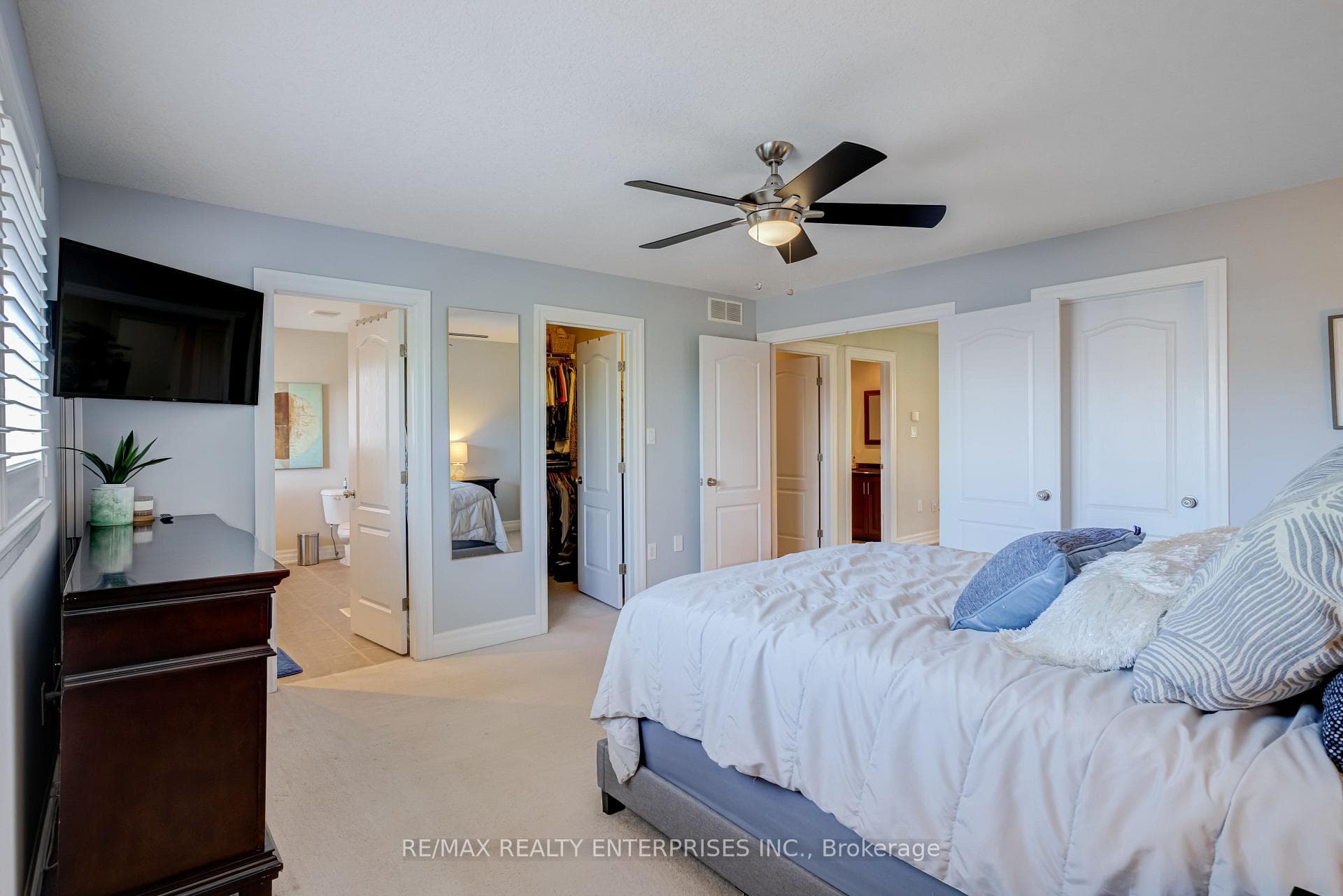 444 Dicenzo Drive photo 23