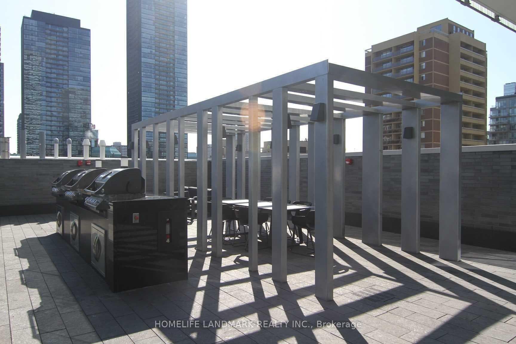 50 charles Street Unit 2102 photo 5