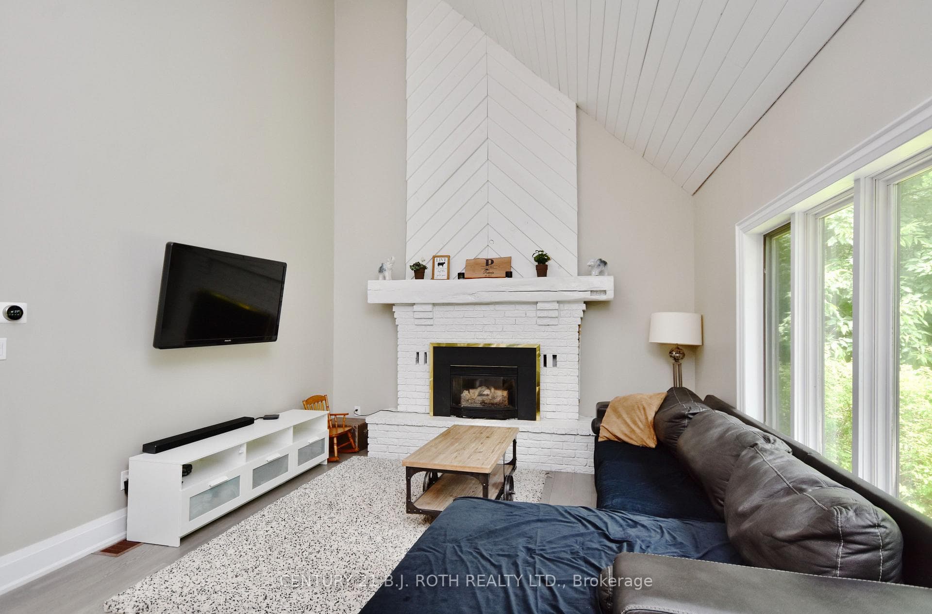 93 O'Brien Street photo 12