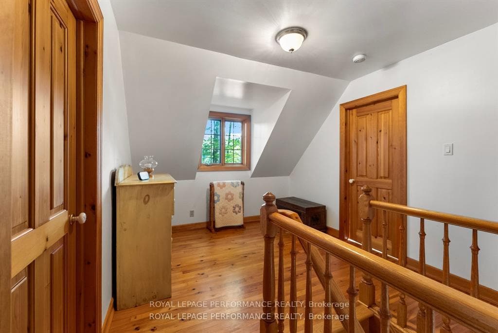 82 Rosebrugh Road photo 23