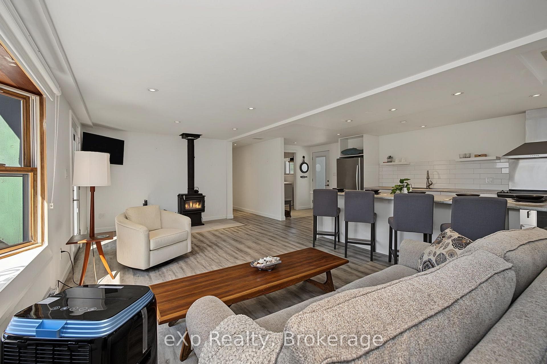 3 Bayview Drive photo 32