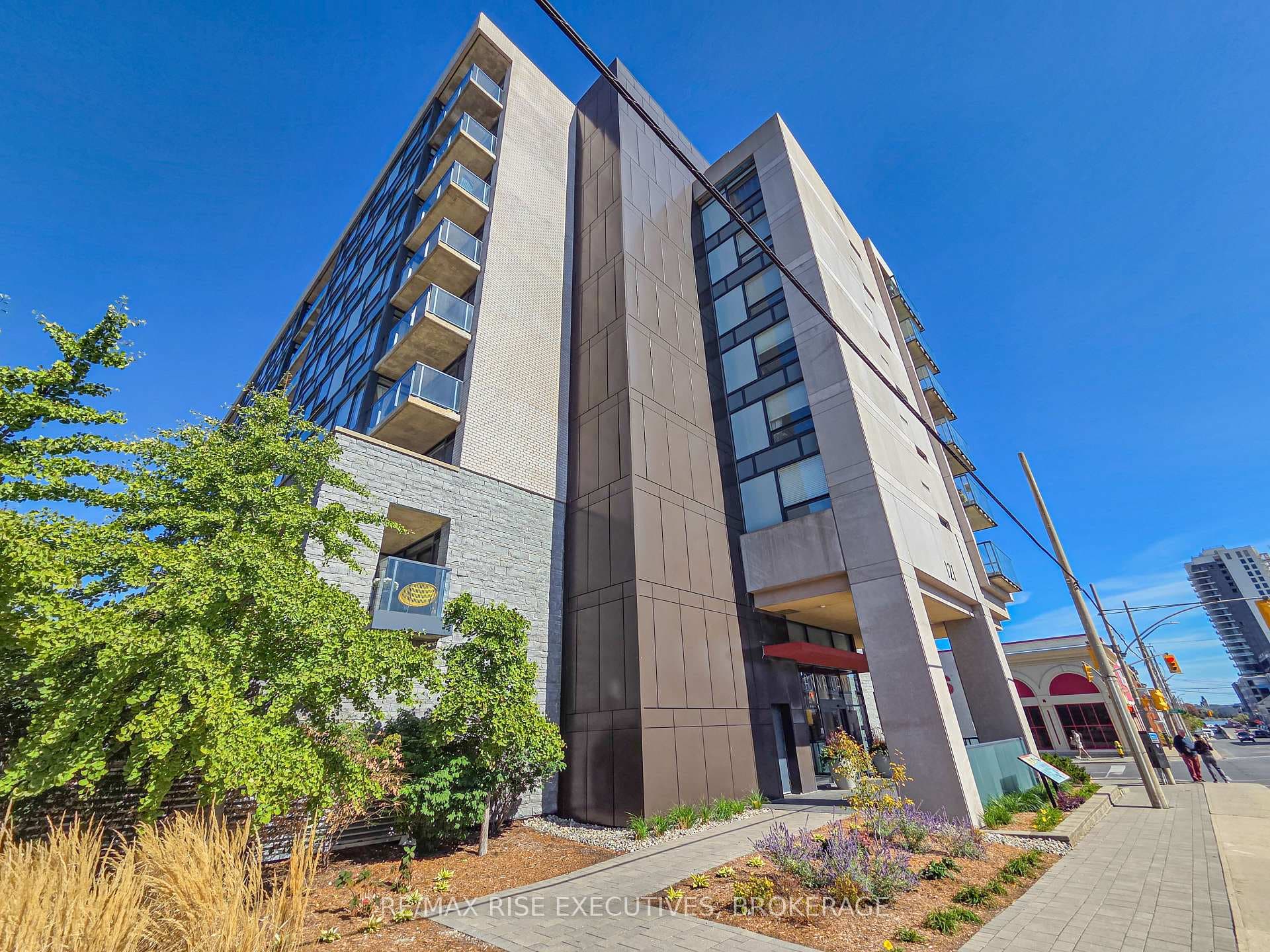 121 Queen Street Unit 601 photo 36