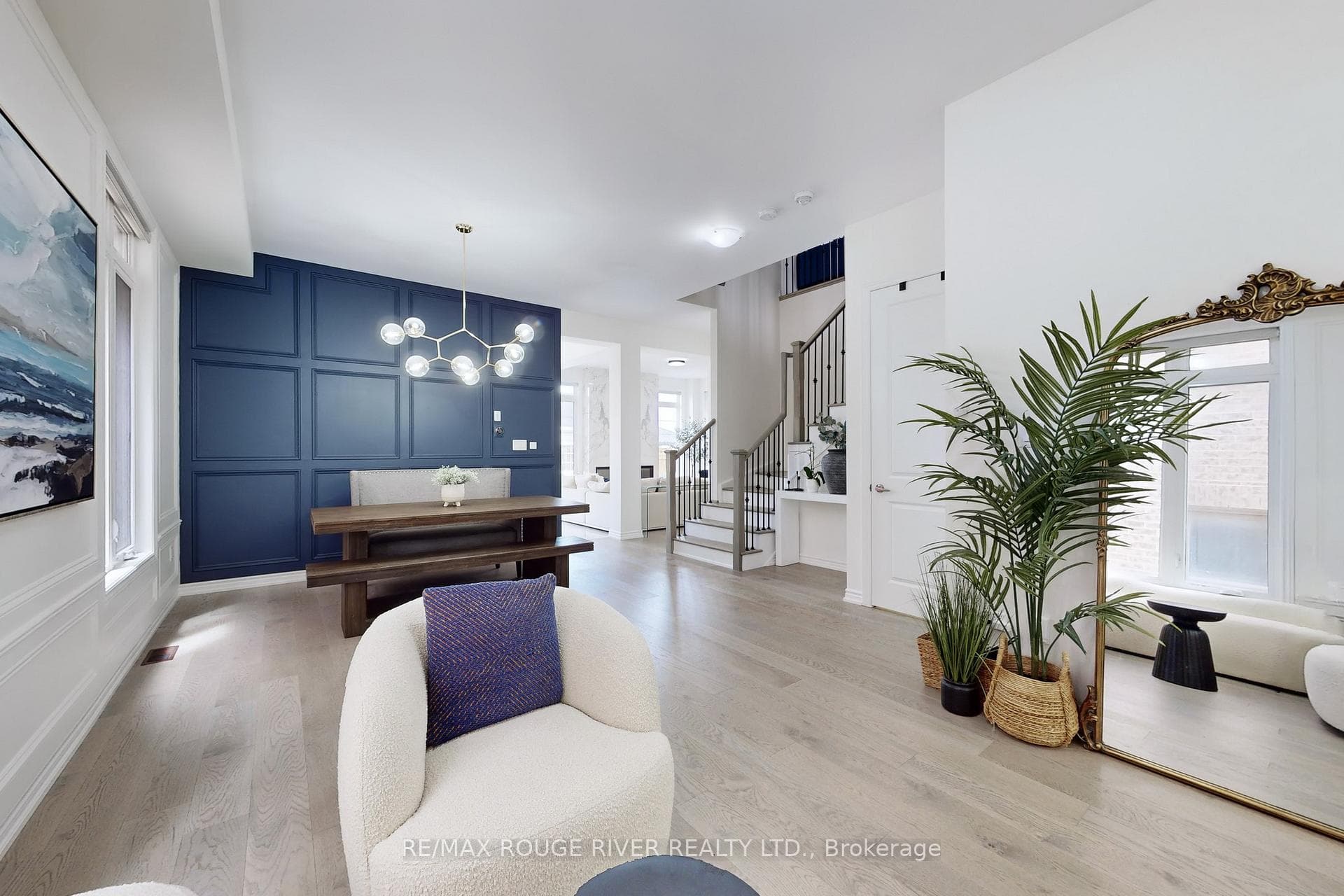 91 Maskell Crescent photo 5