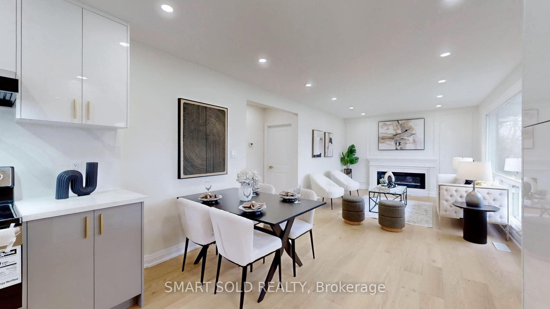 439 Fernleigh Circle photo 7