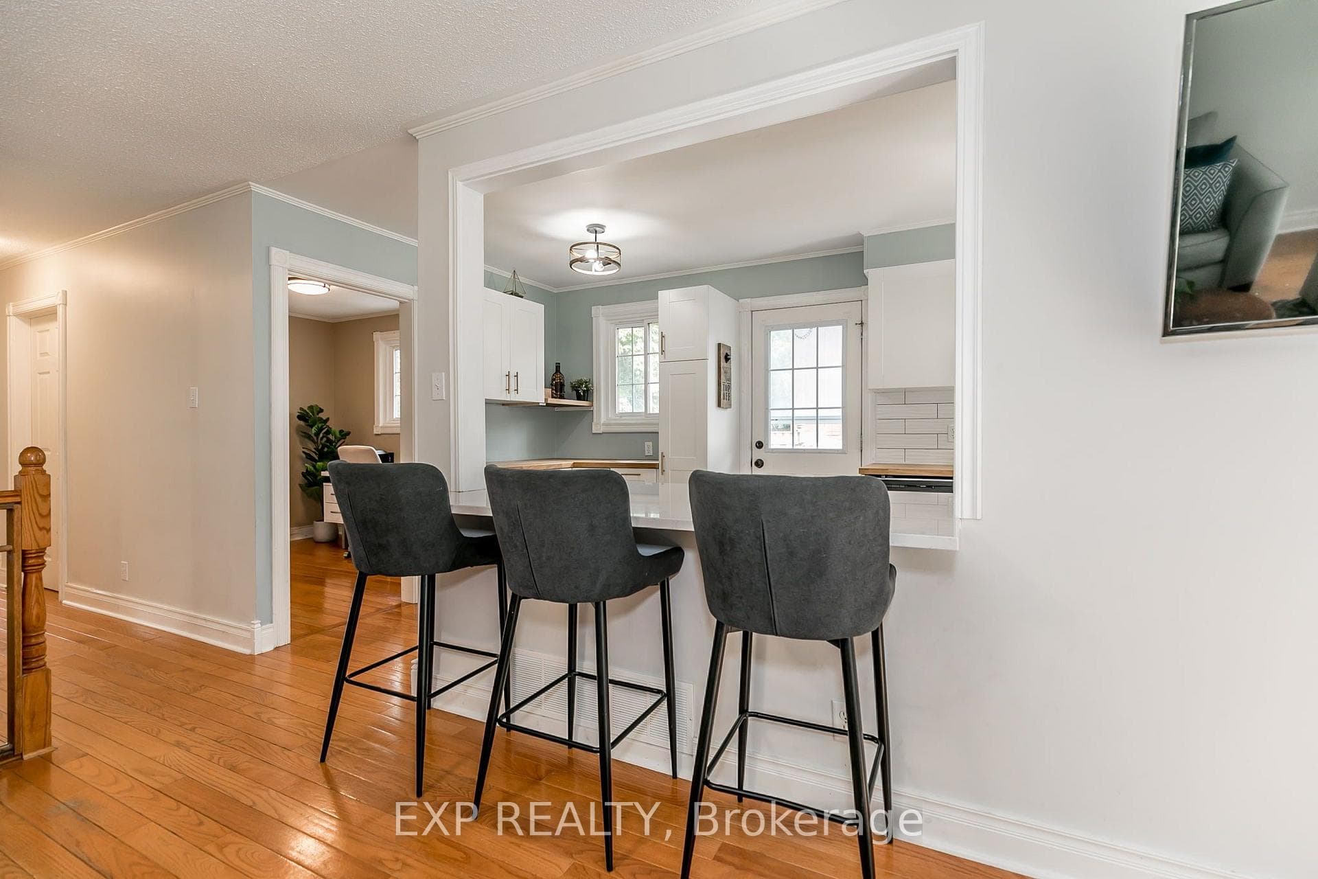 62 Courtice Crescent photo 11