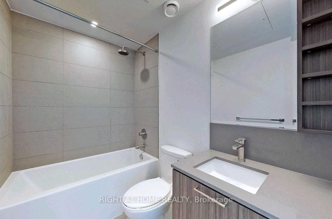 19 Western Battery Road Unit Ph11 photo 19