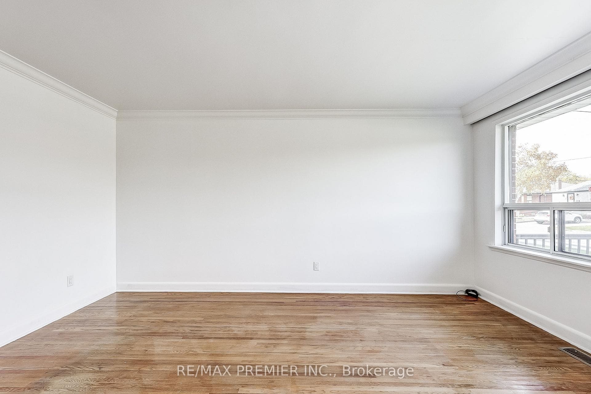 47 Plewes Road photo 6