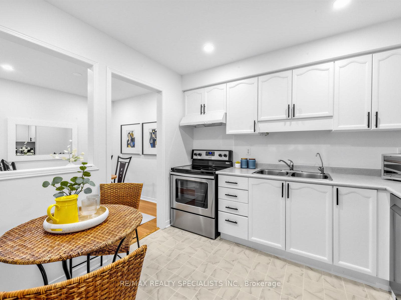 3056 Pendleton Road photo 11