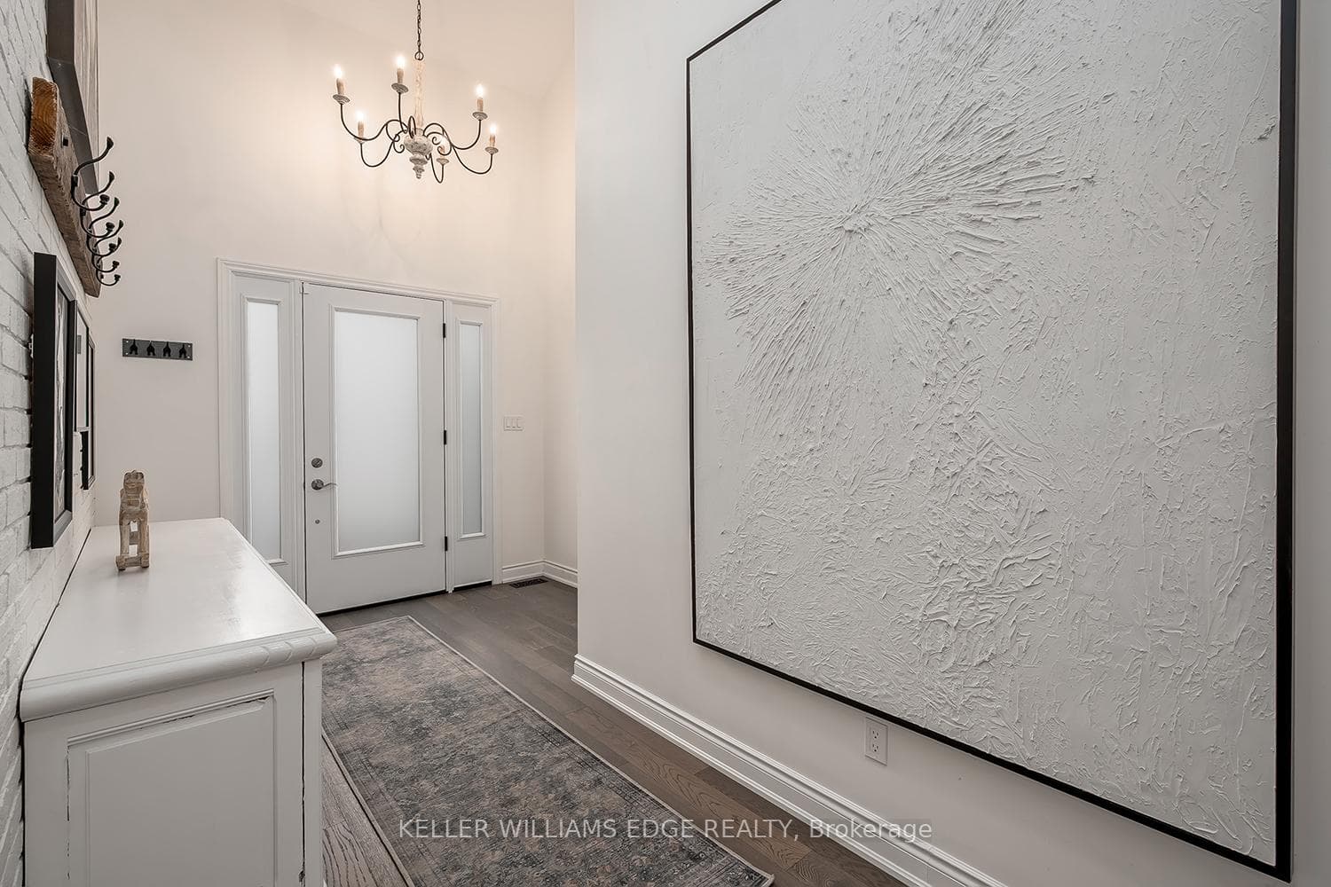 403 Smith Avenue photo 4