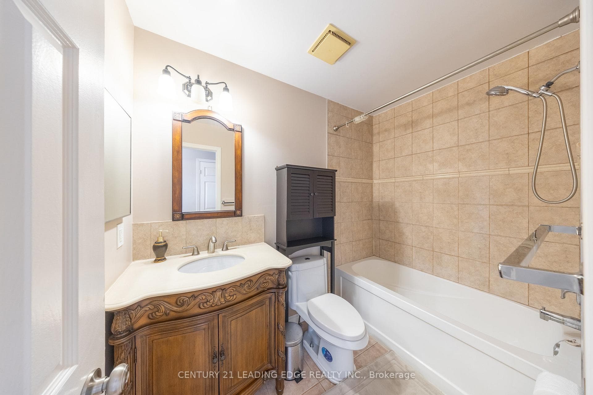 84 New Seabury Drive photo 22