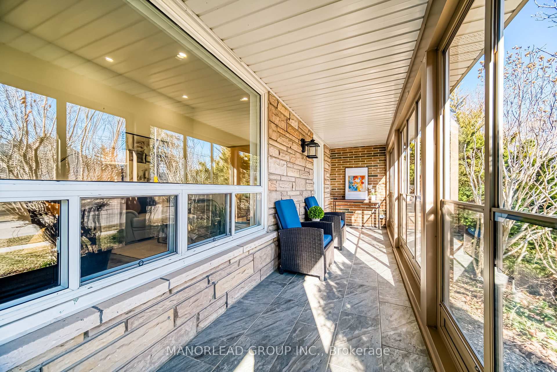 28 Kingslake Road Unit Upper photo 3