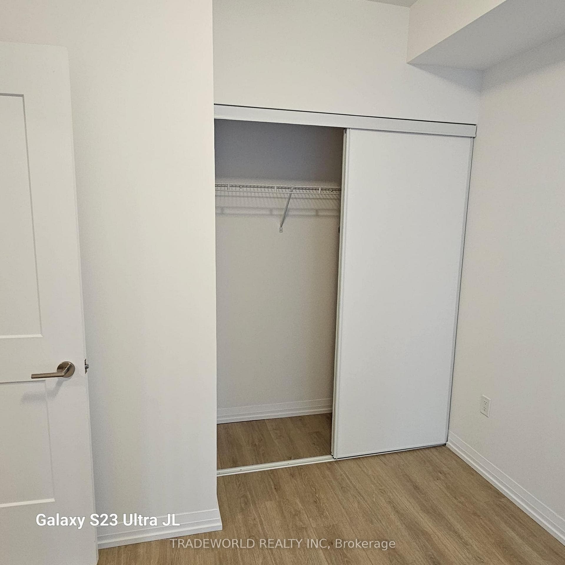 50 Dunfield Avenue Unit 718 photo 5