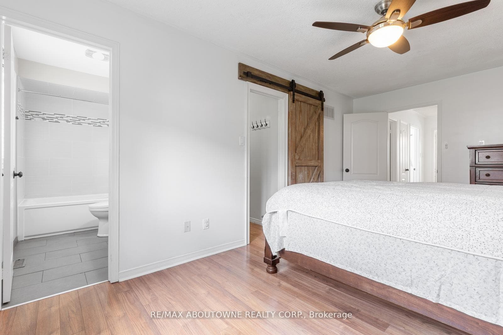 30 Harnesworth Crescent photo 18