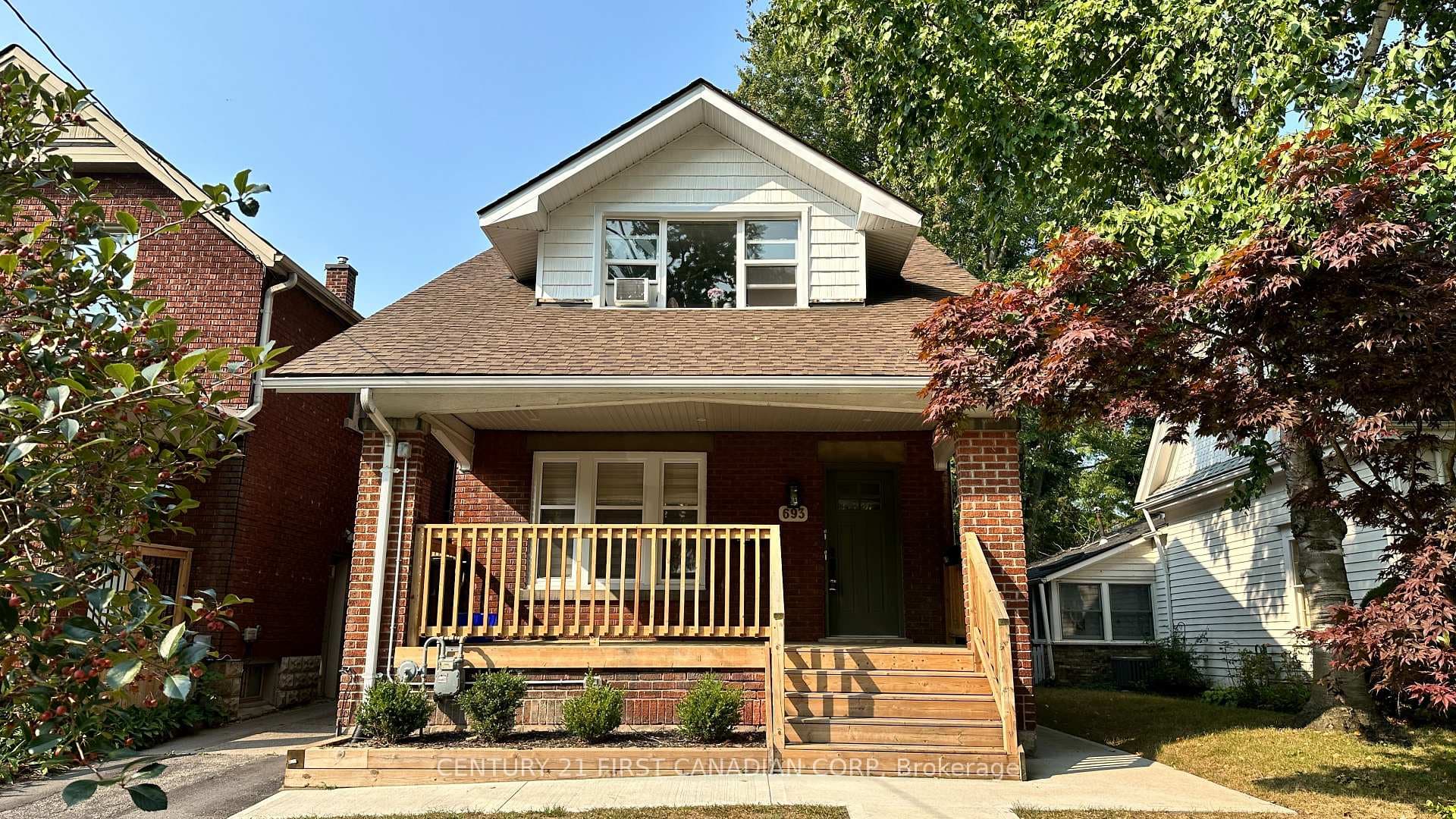 693 Colborne Street Unit 1 photo 1