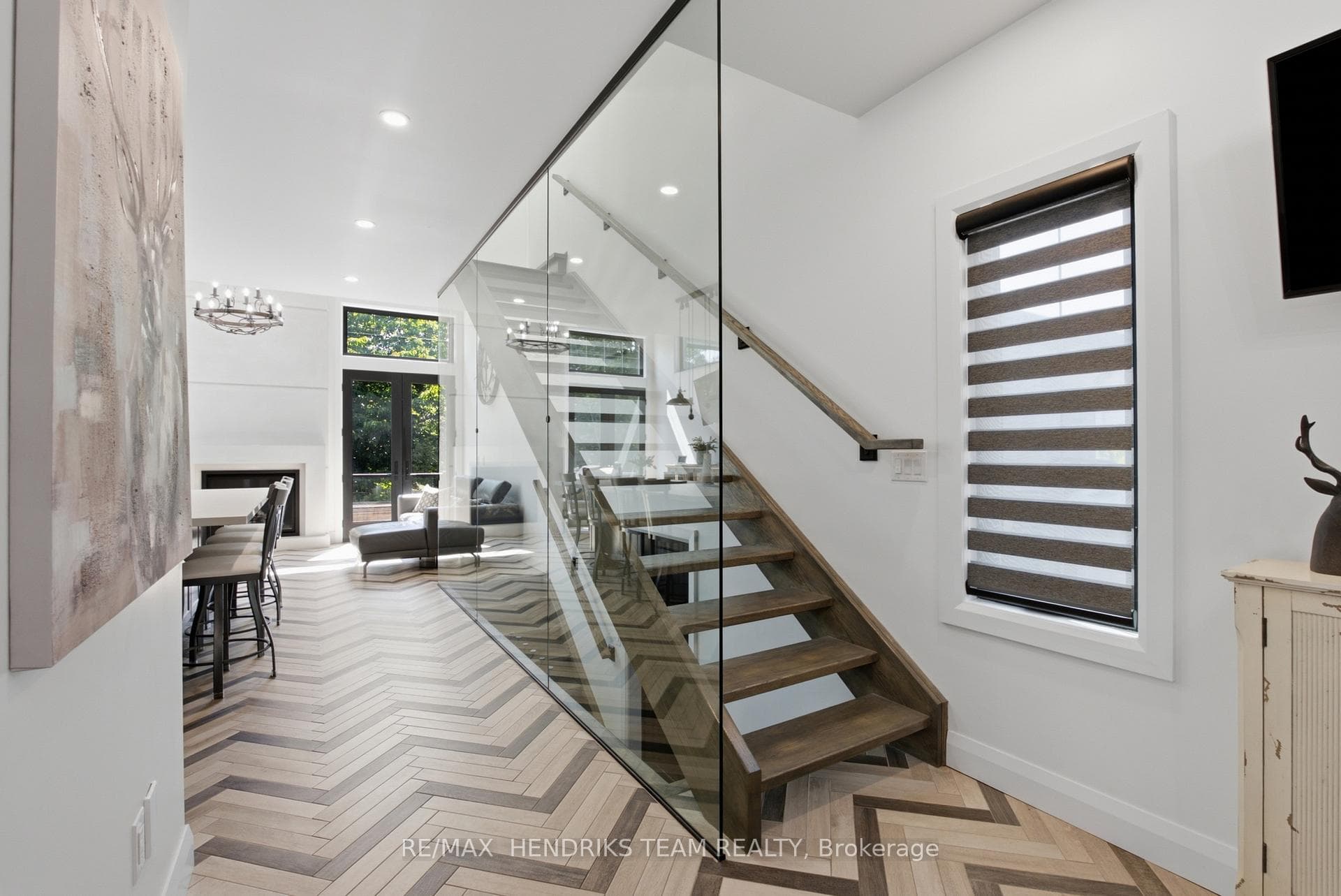 8 Stanmary Drive photo 10