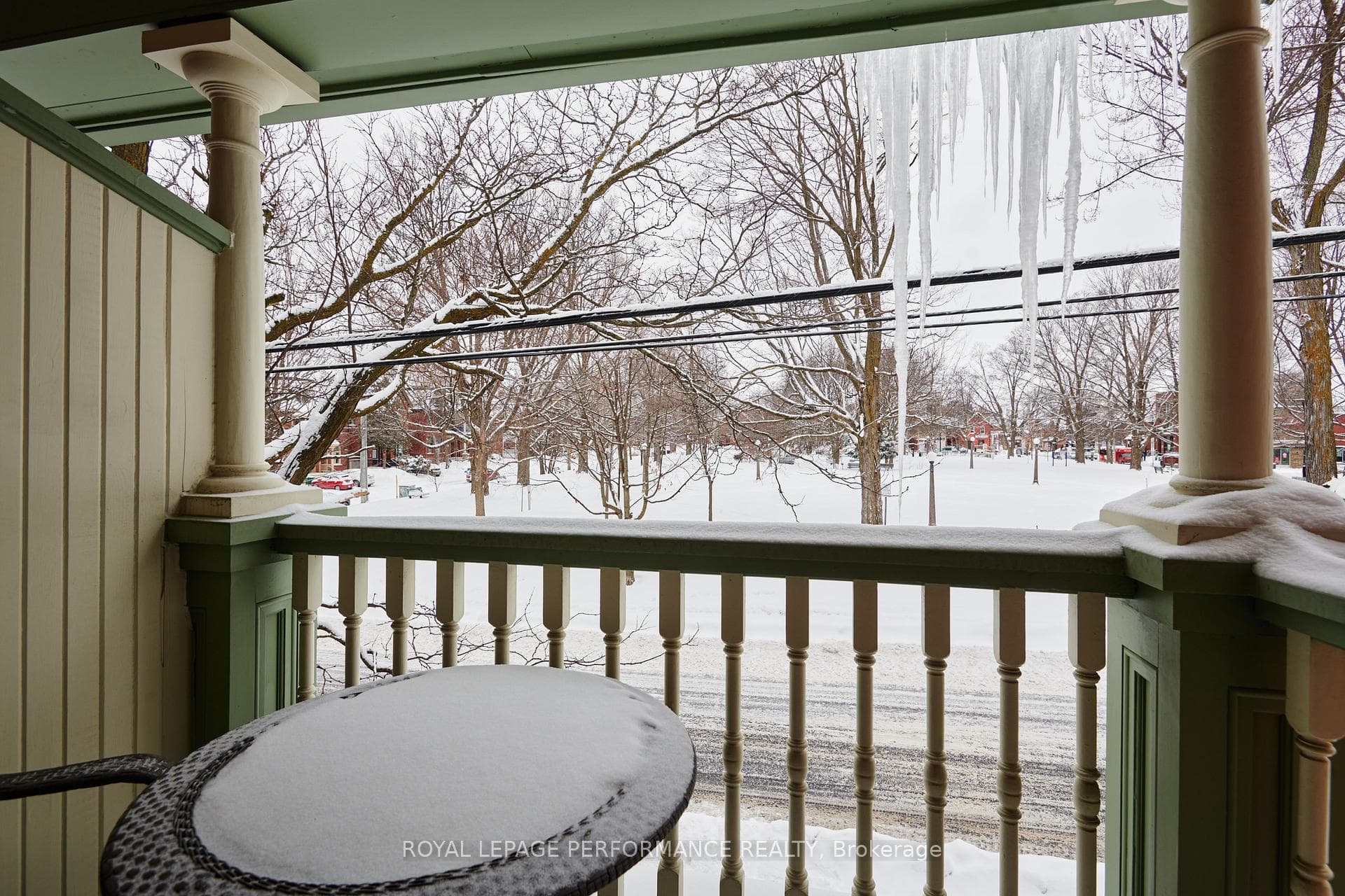 337 Lyon Street photo 16