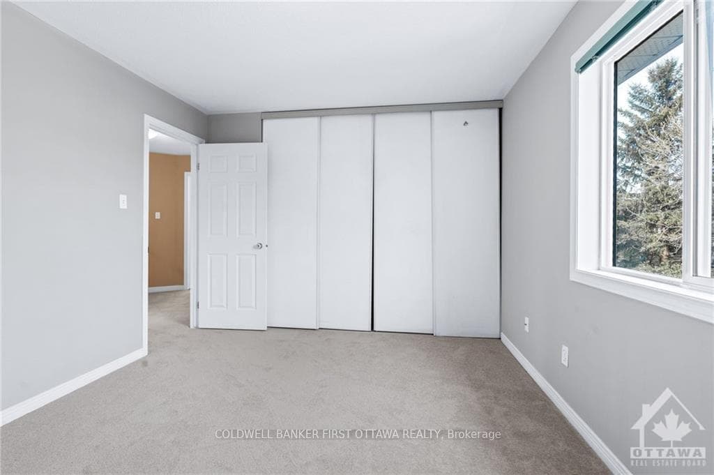 9 ARMAGH Way photo 23