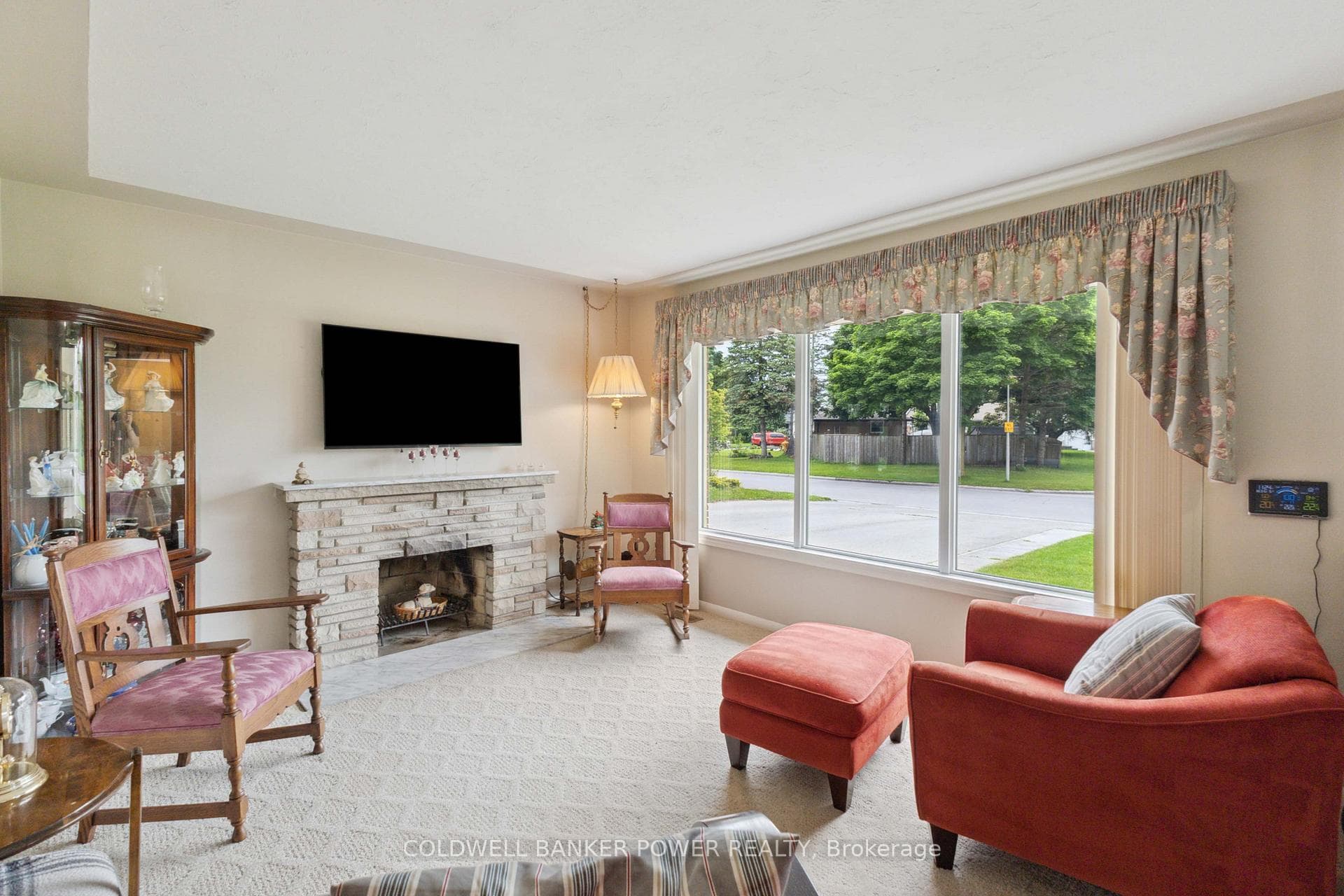 1235 Michael Street photo 9