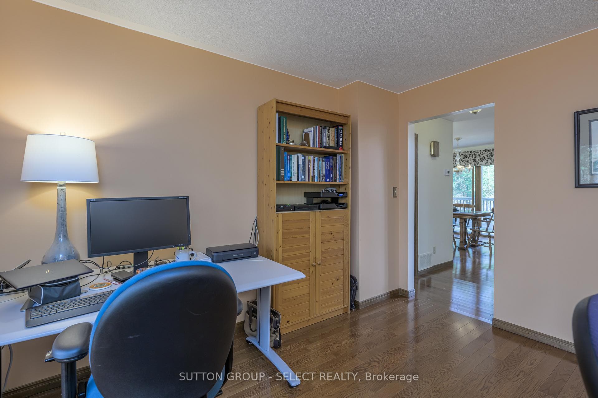 10364 PINETREE Drive photo 24