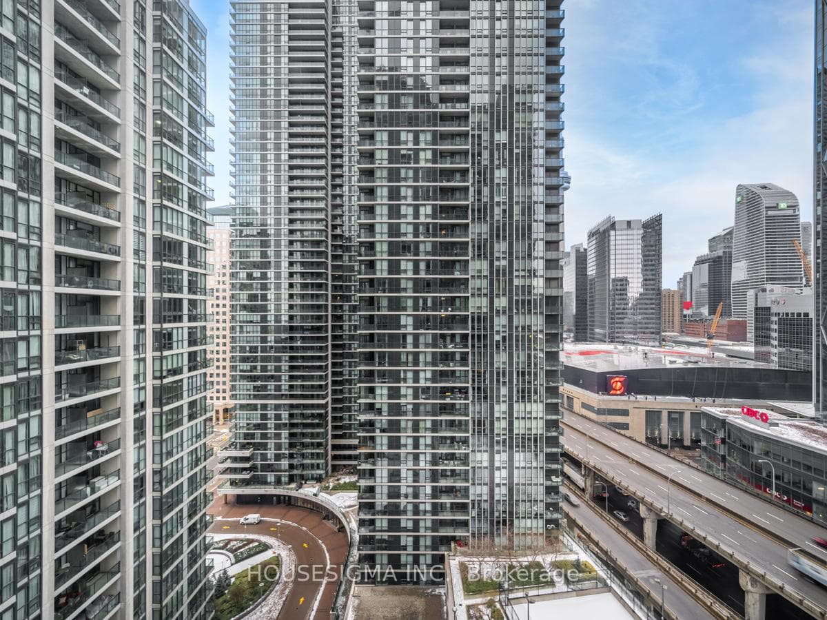 16 Yonge Street Unit 1911 photo 28