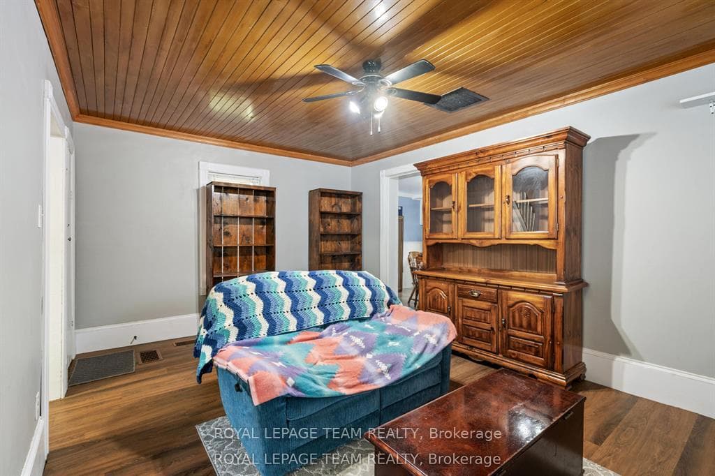 46 Joseph Street photo 14