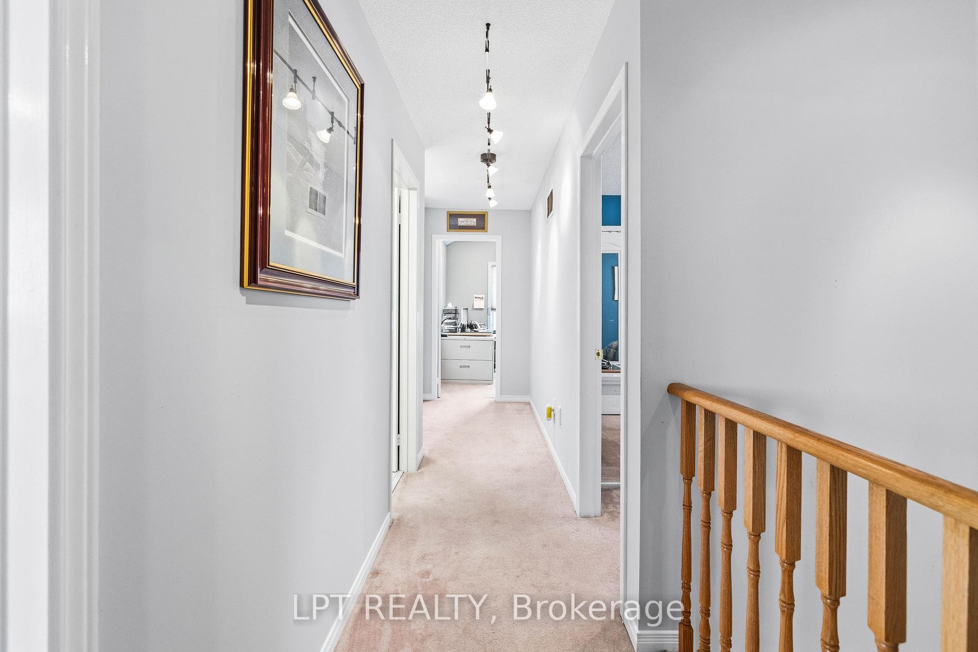 8 Burnaby Drive photo 22