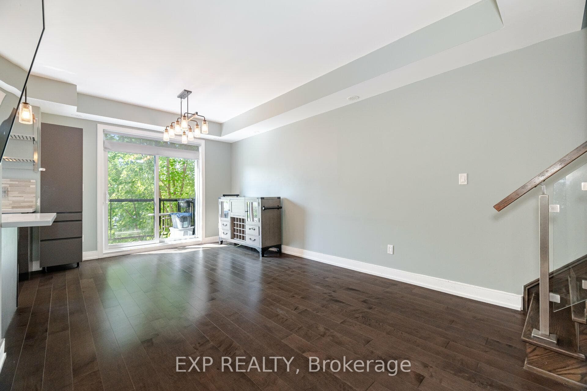 201 Pine Grove Road Unit 415 photo 4