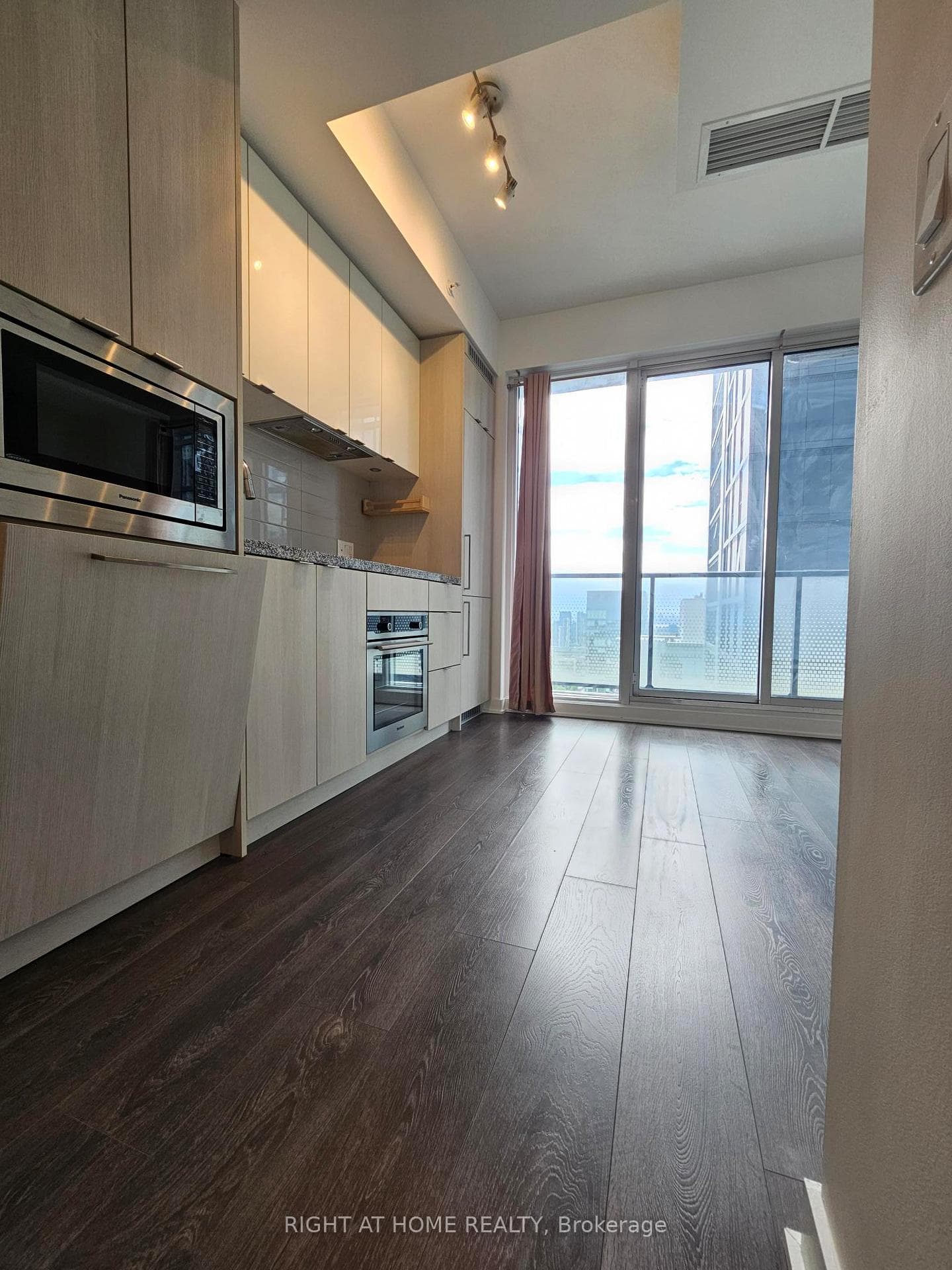 115 Blue Jays Way Unit 4308 photo 10