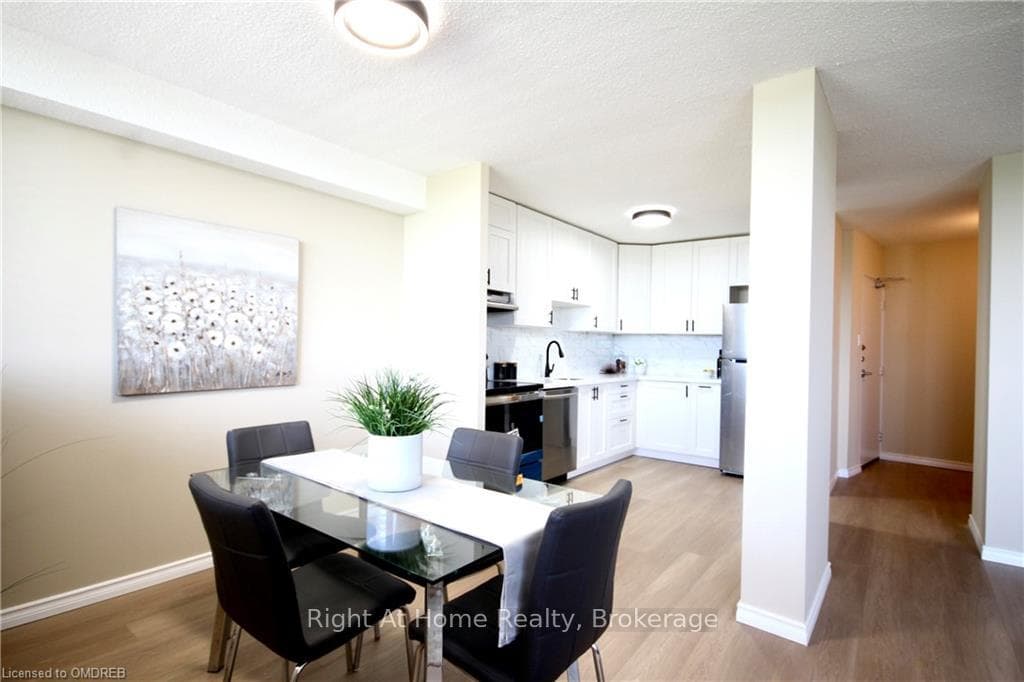 81 MILLSIDE Drive Unit 901 photo 25