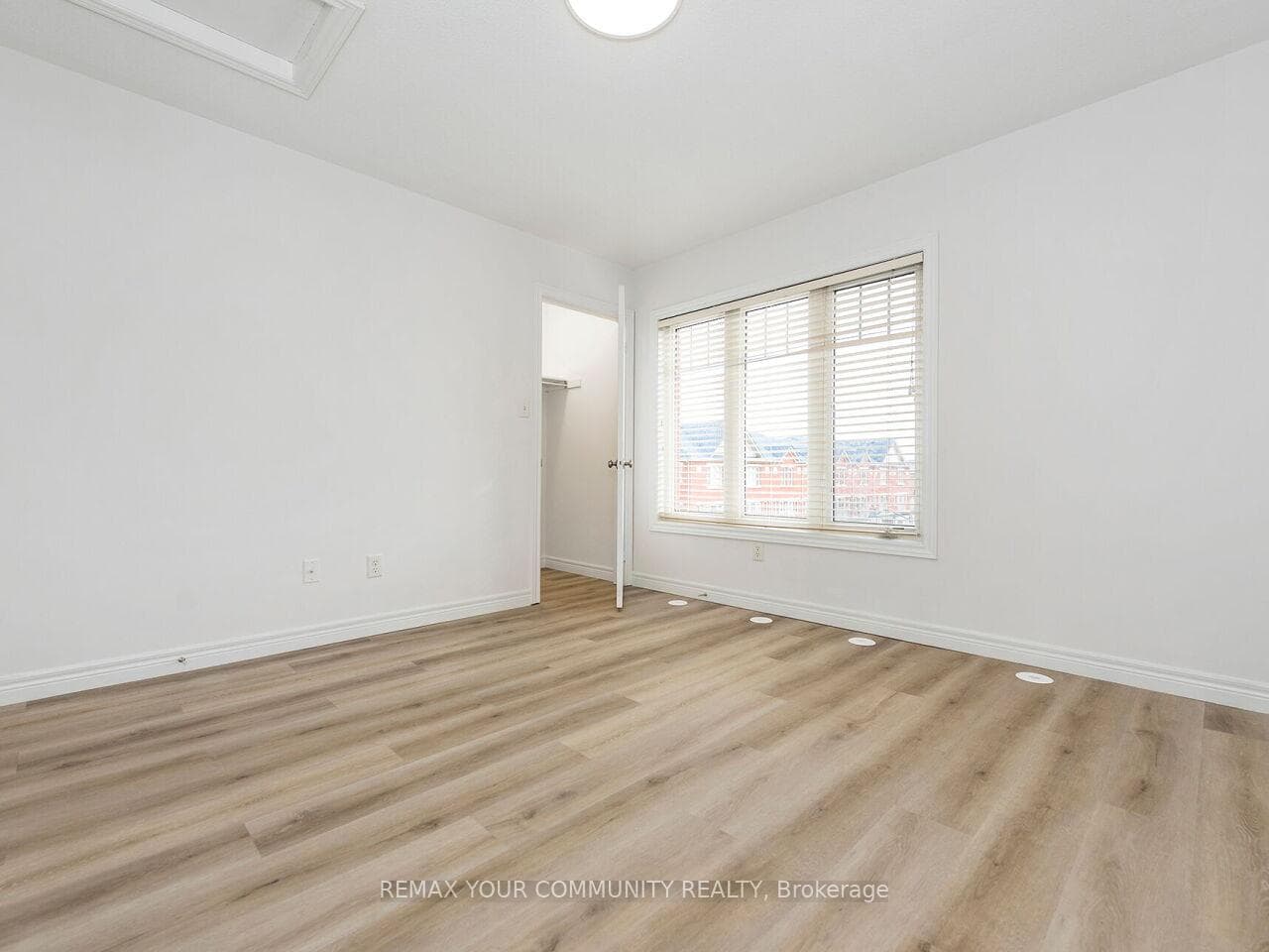 5050 Intrepid Drive Unit 7 photo 24
