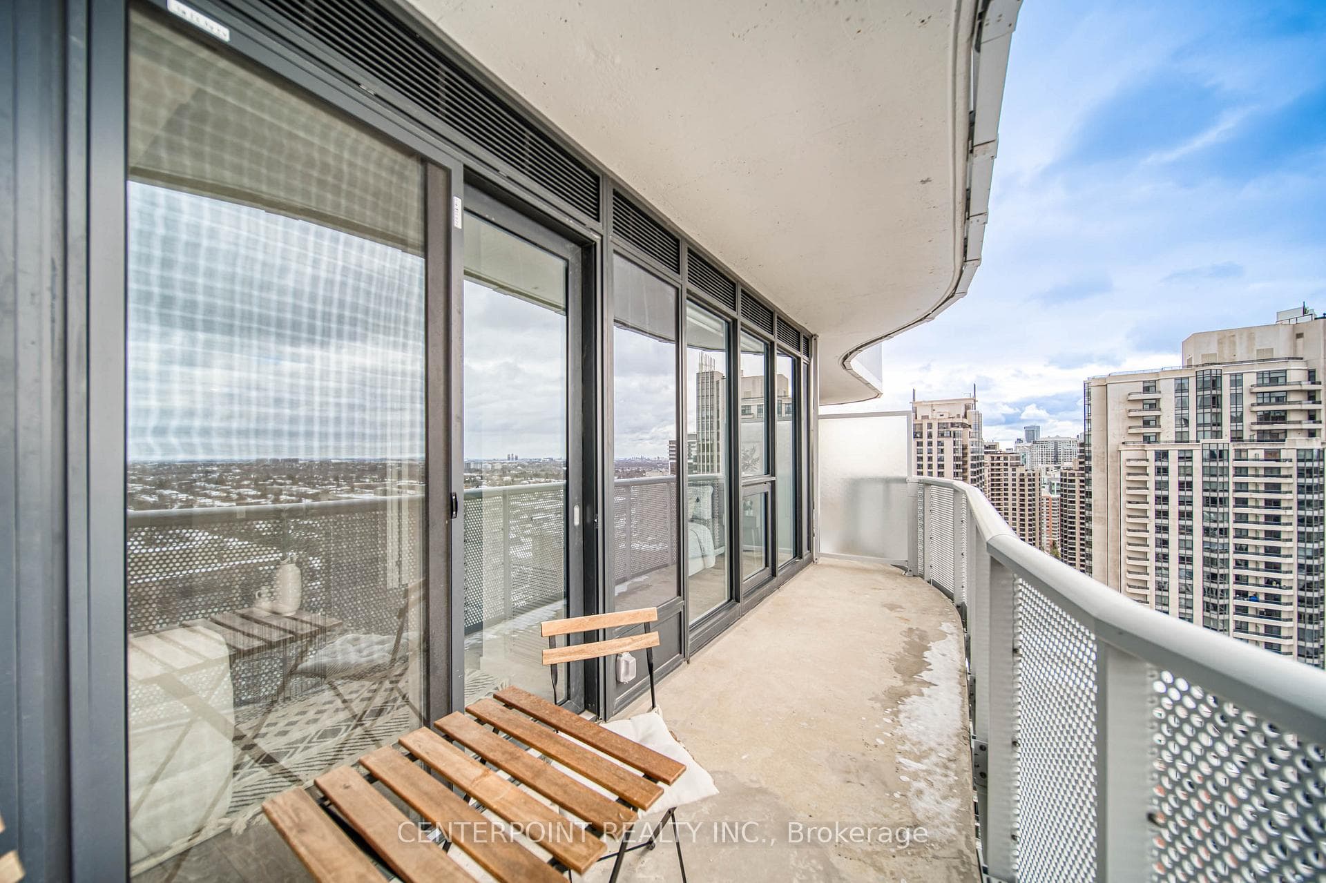 15 Holmes Avenue Unit 2303 photo 28