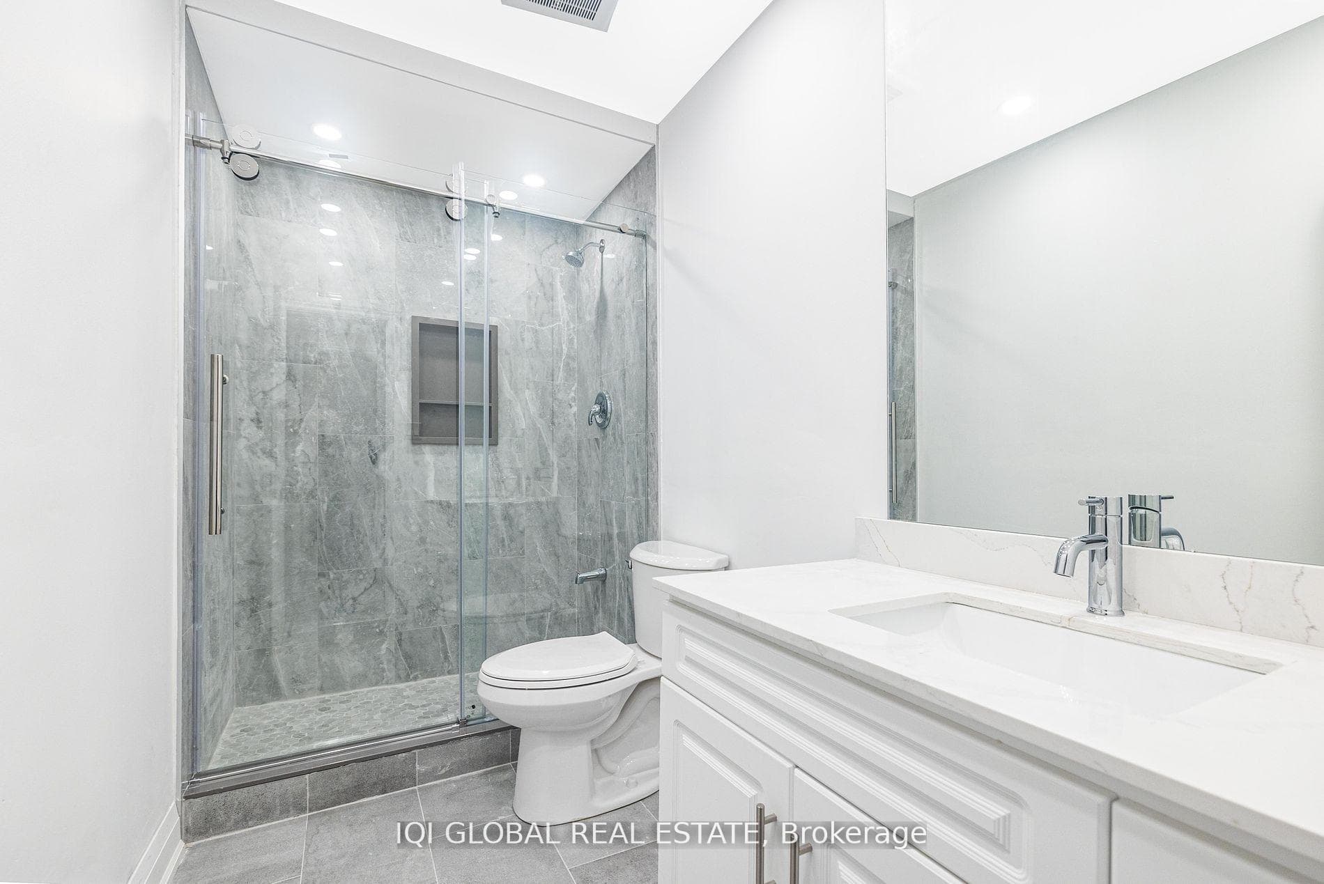 4180 Sugarbush Road photo 21