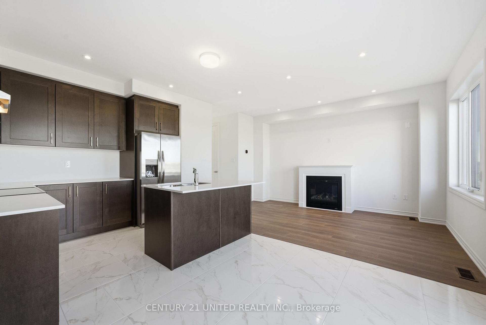 132 Sanderson Drive photo 21