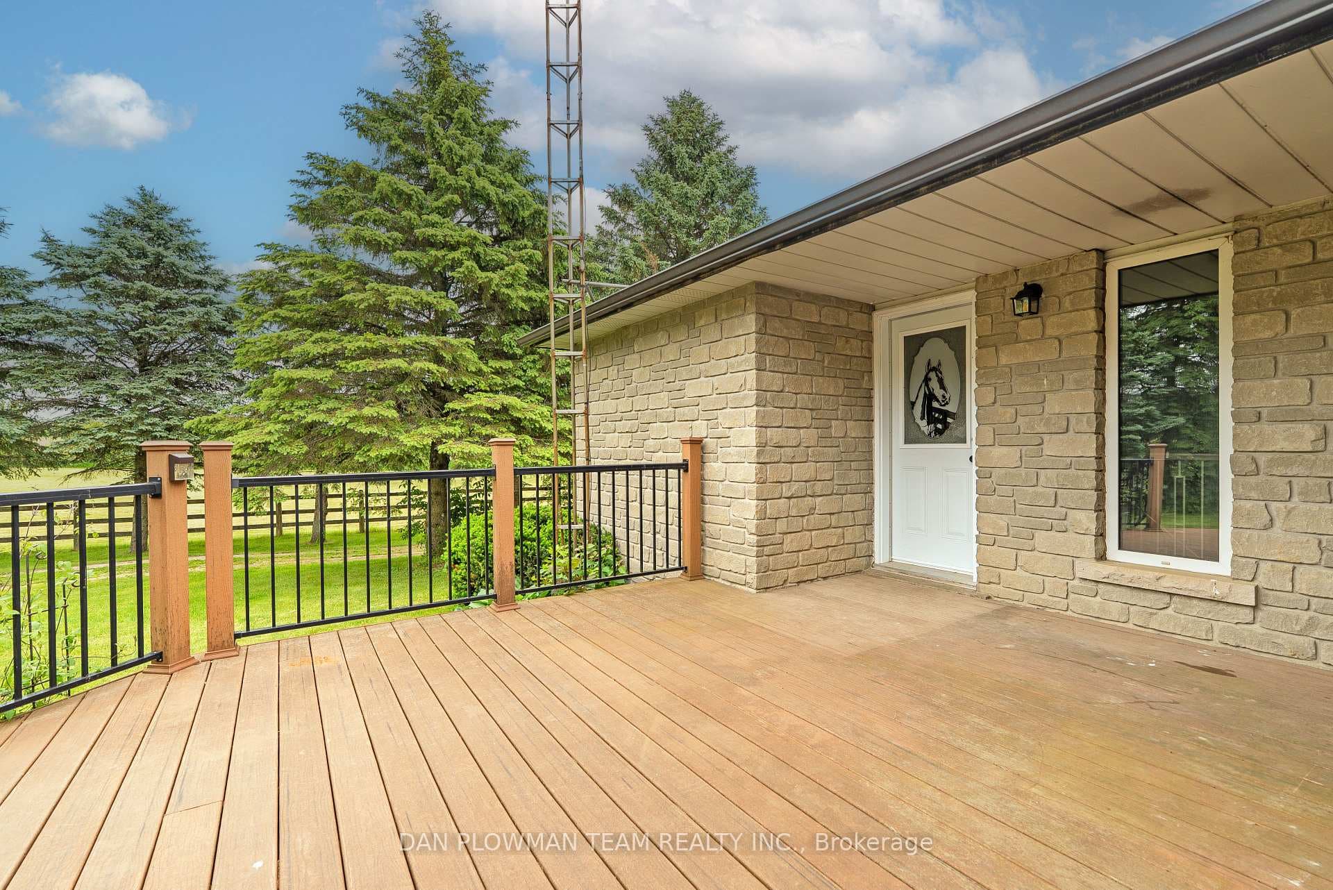 1902 Concession 9 Road photo 43