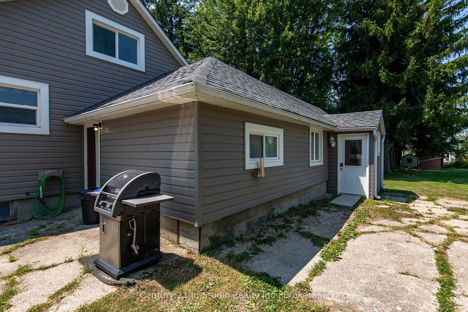 103 King Street photo 46