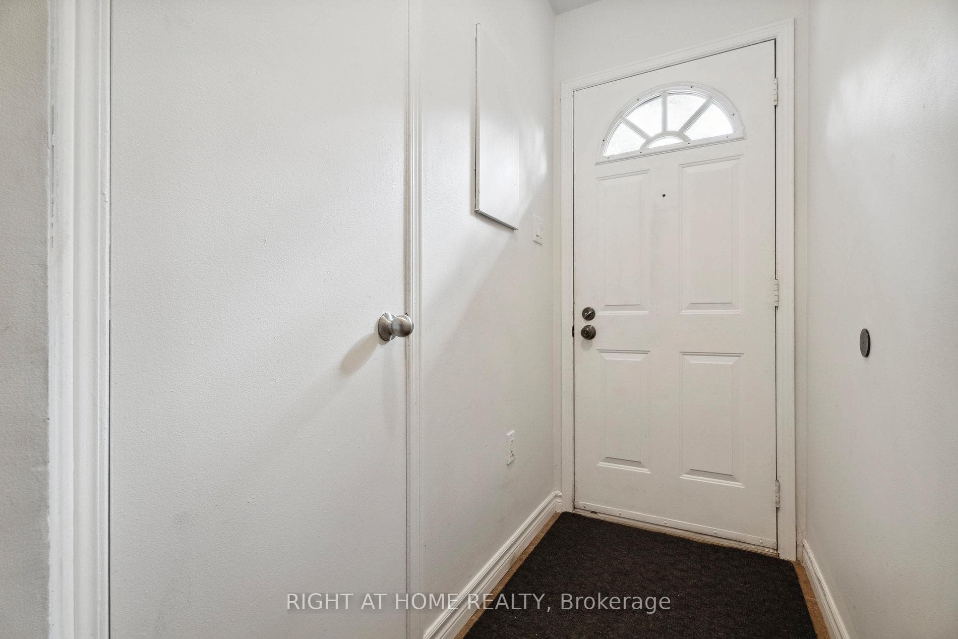 13 Meadow Lane Unit 2 photo 21