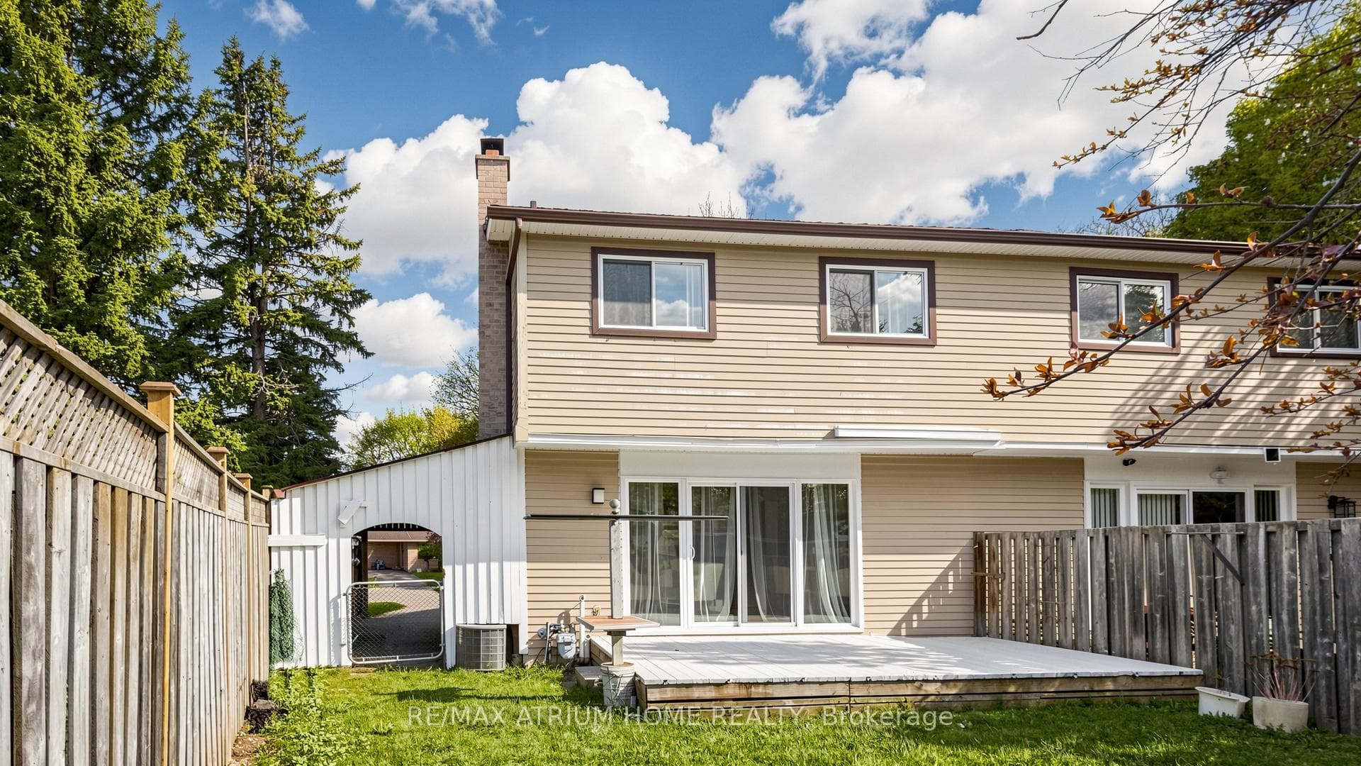 13 Applegate Crescent photo 31