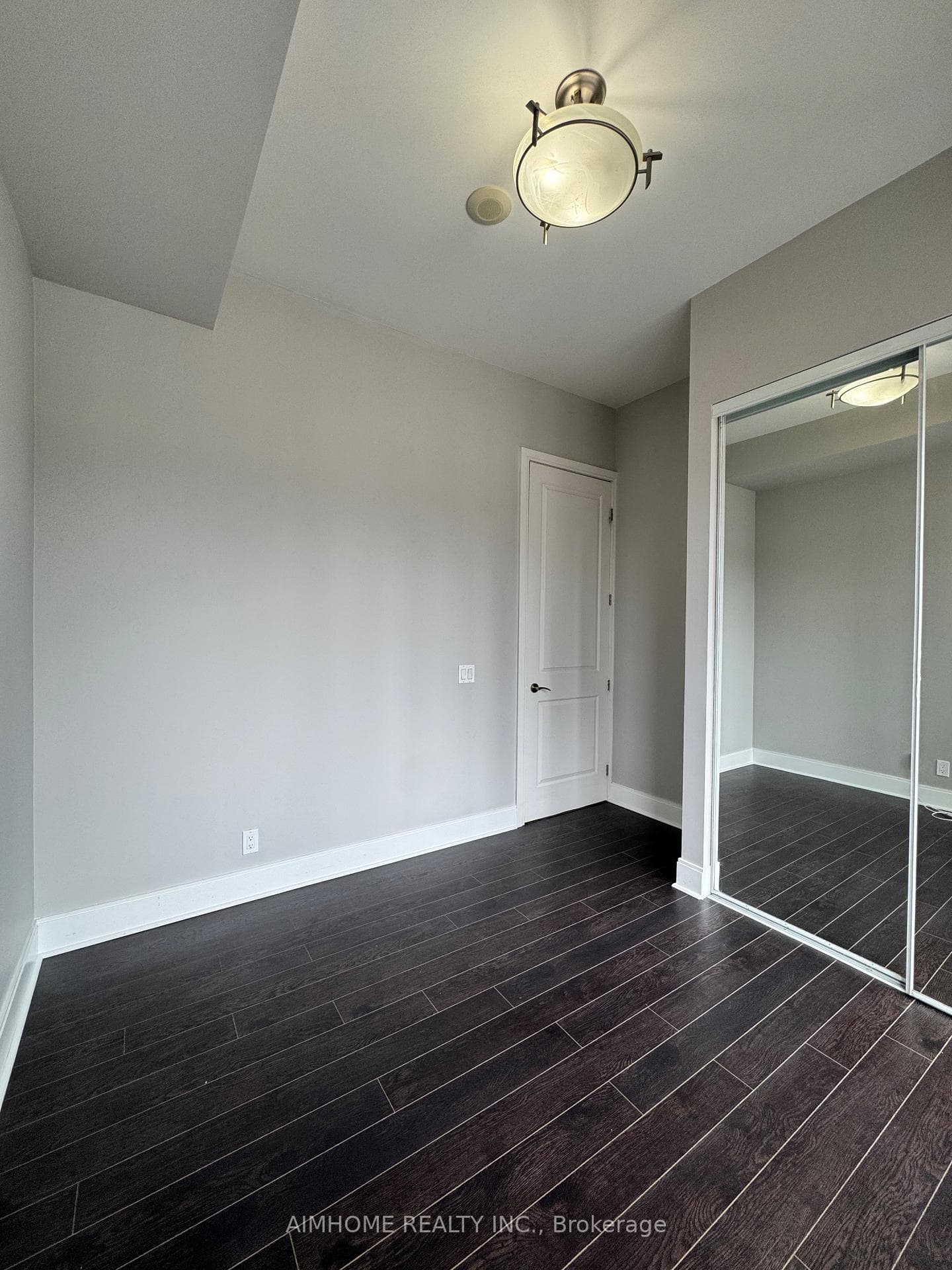 21 Balmuto Street Unit 1801 photo 31